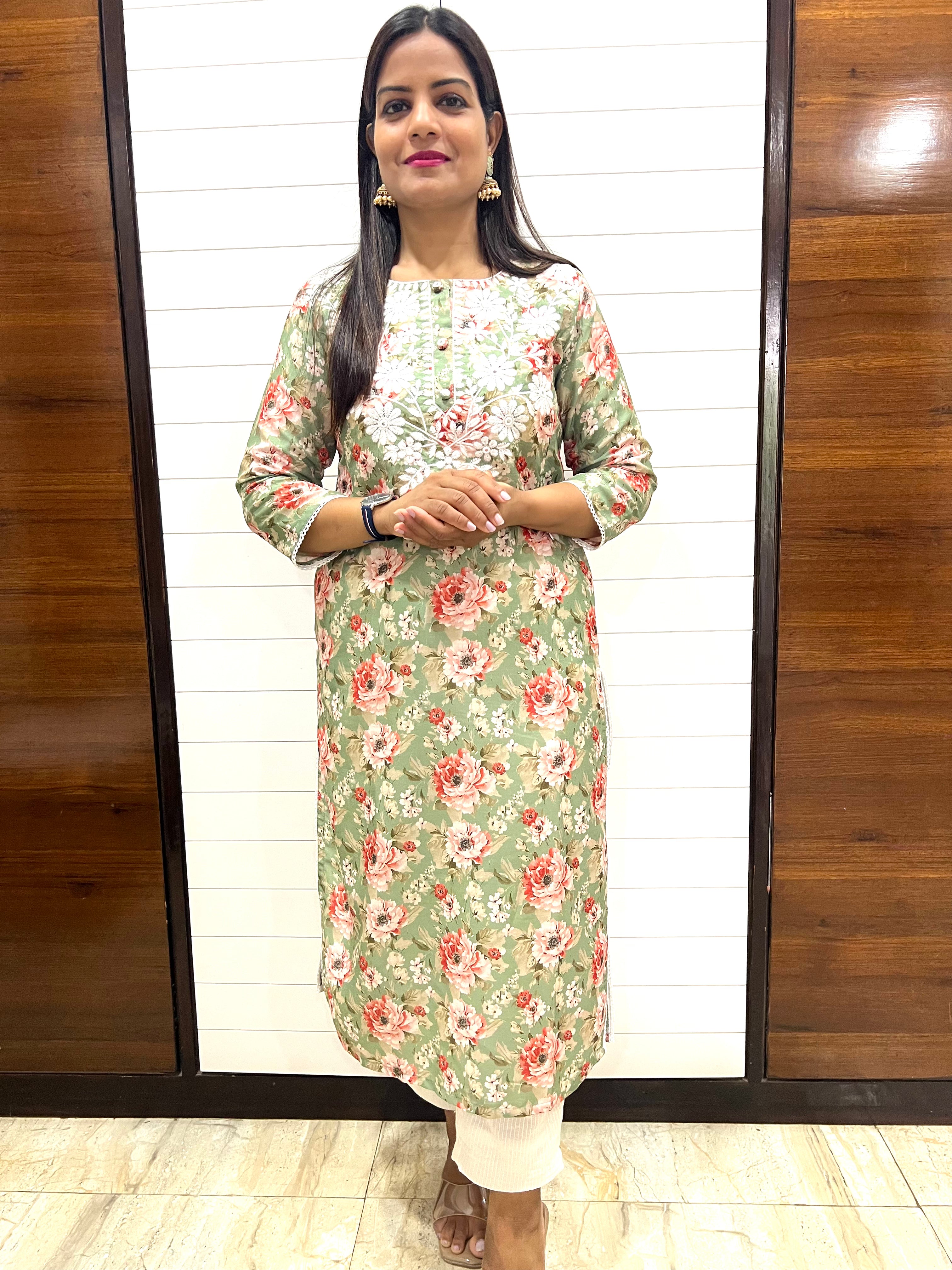 Green Cotton Blend Embroidered Feeding Kurta and Pant Set