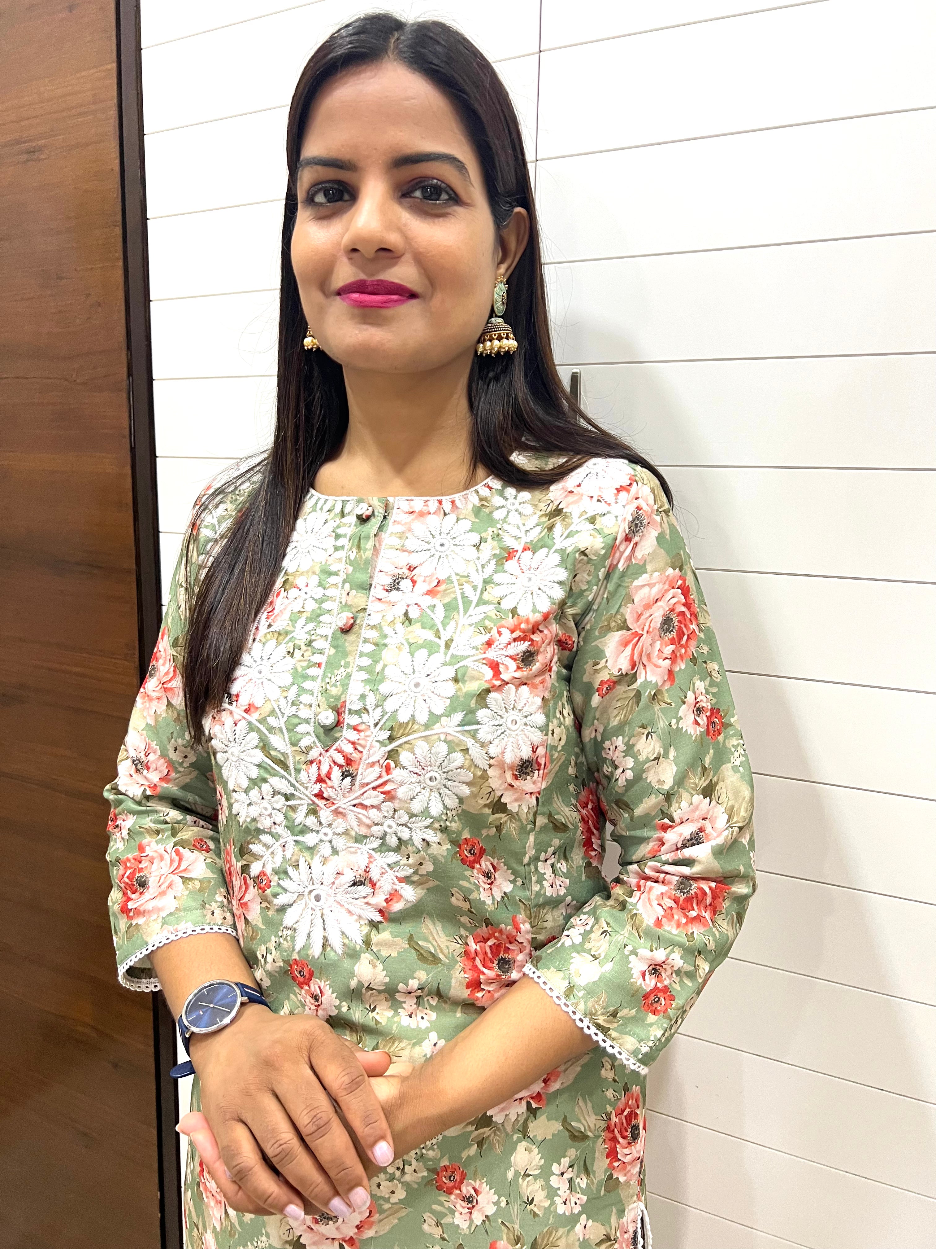 Green Cotton Blend Embroidered Feeding Kurta and Pant Set