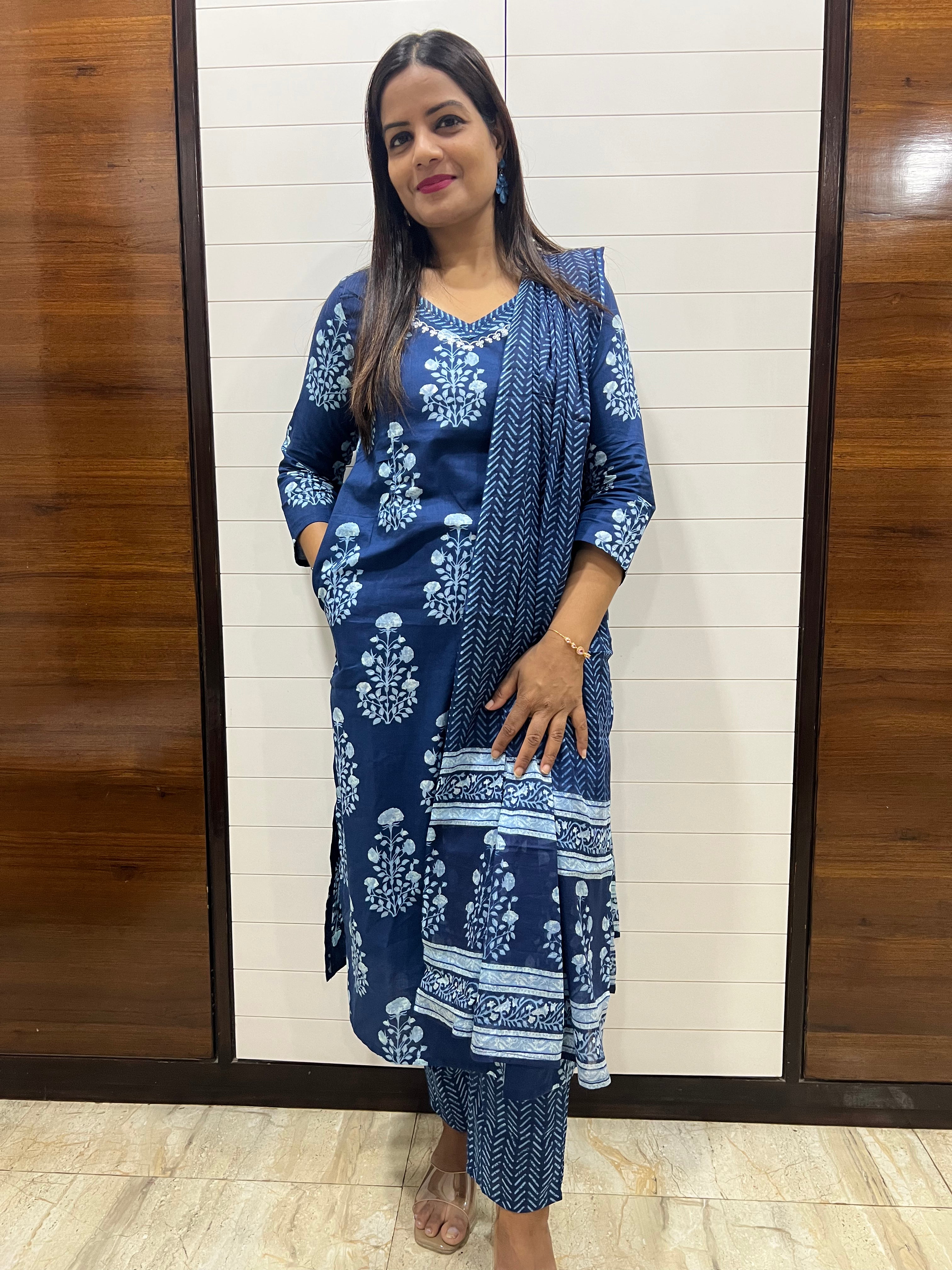 Pure cotton blue colored Feeding kurta pant and dupatta set