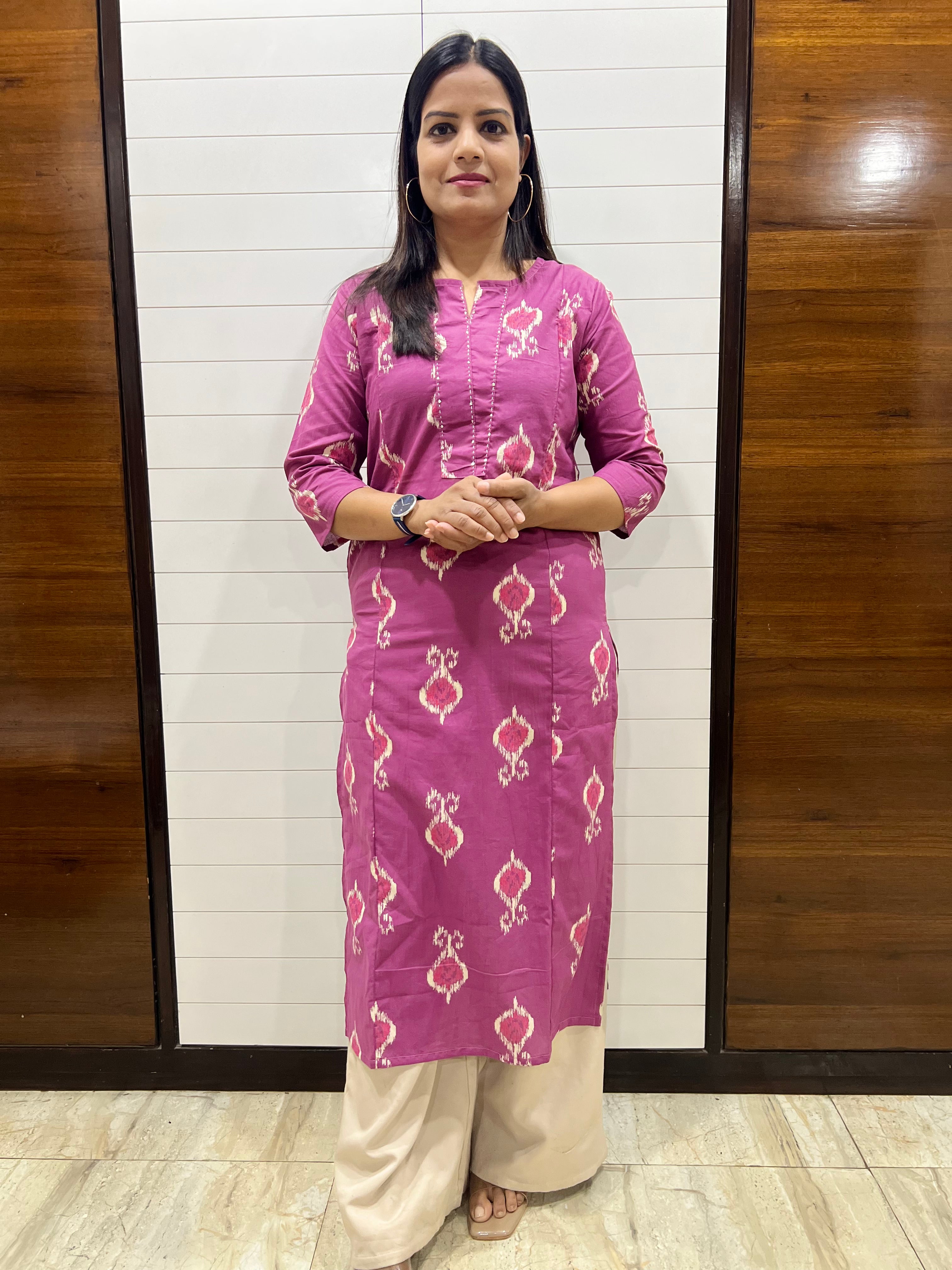 Mumzhug pure premium cotton onion colored feeding kurta