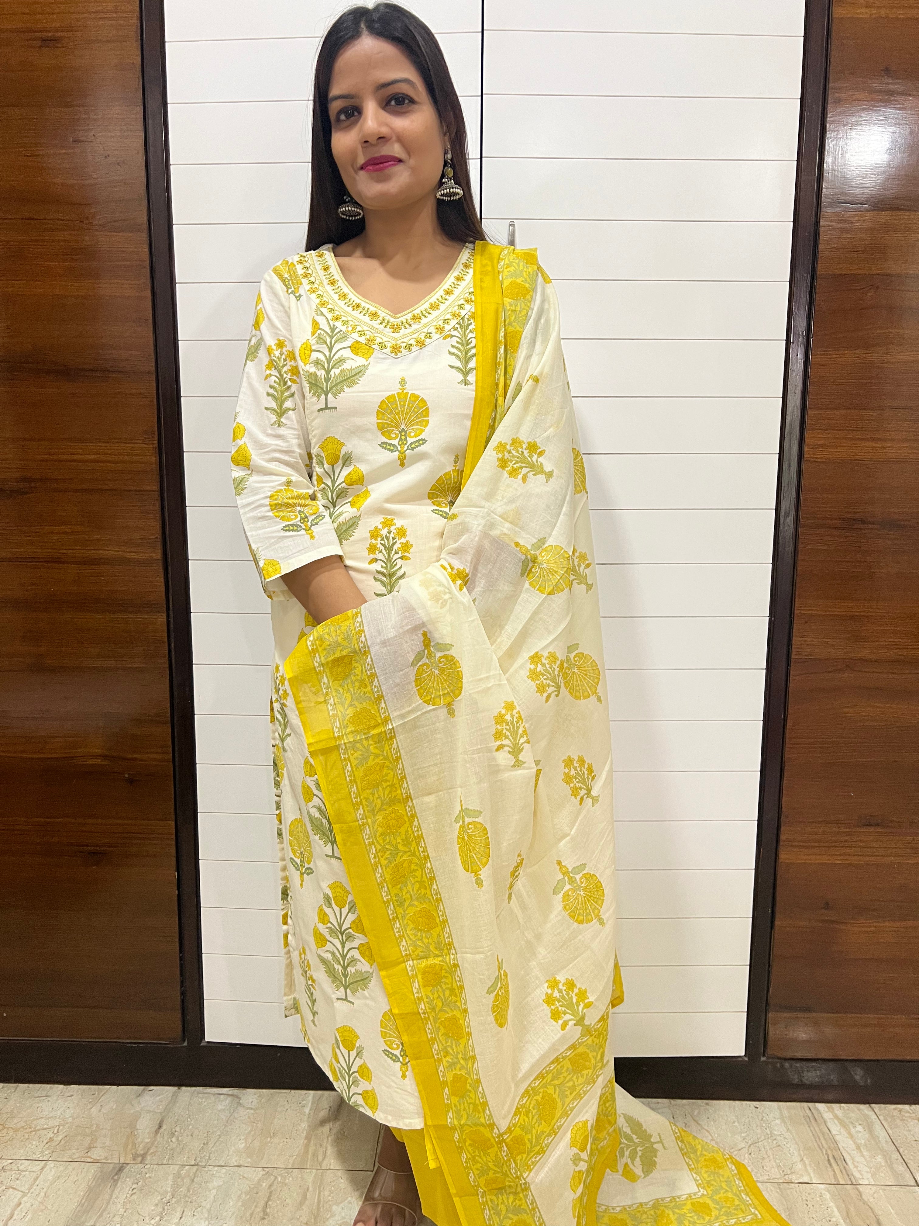Pure Cotton Printed Embroidered Feeding Kurta Pant and Dupatta Set with Attached Lining