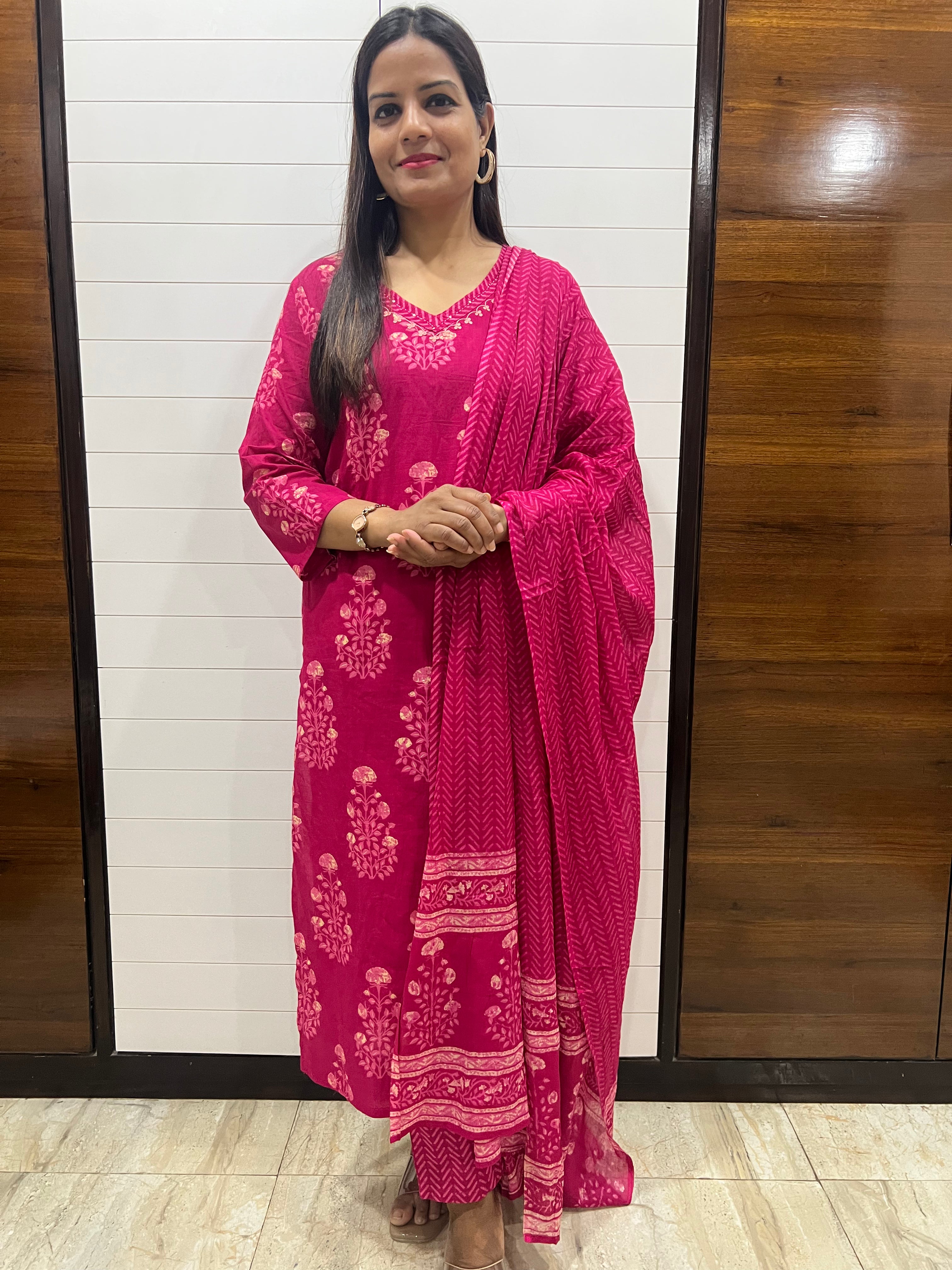 Fuchsia Jaipuri Print Pure Cotton Feeding Kurta Pant and Dupatta Set