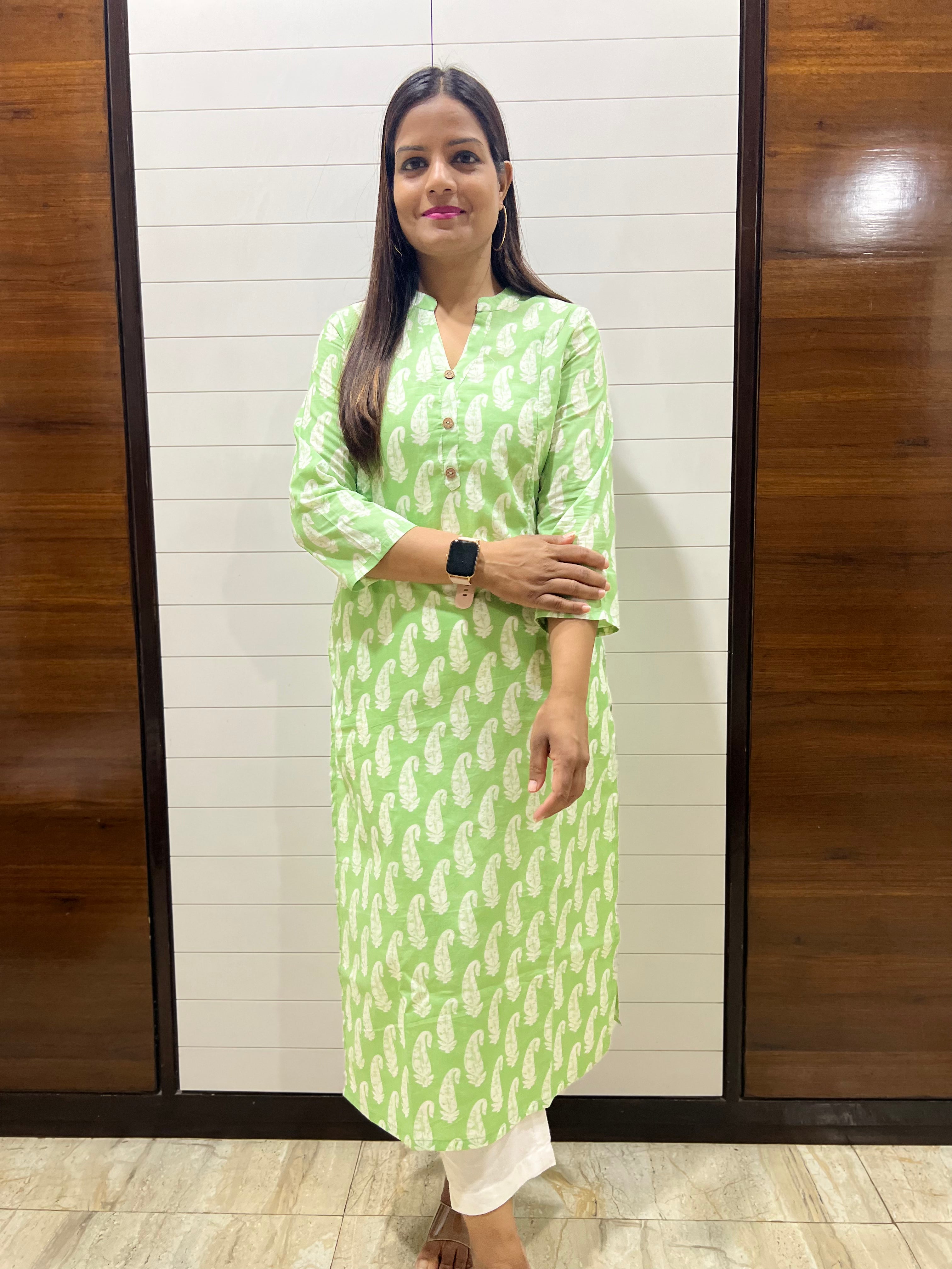 Mumzhug Pista Green Color Pure Cotton Feeding Kurti