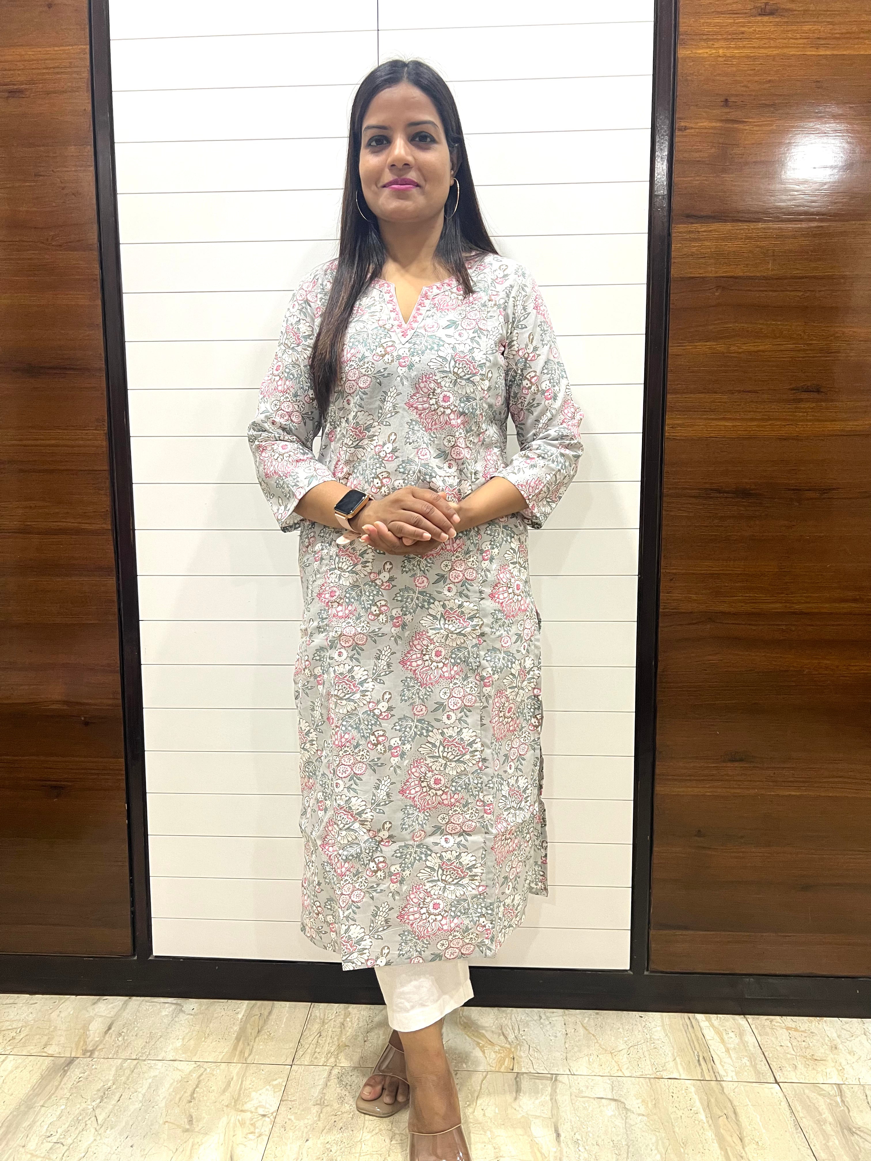 Mumzhug Pure Cotton Grey Floral Print Feeding Kurta with Side Pocket