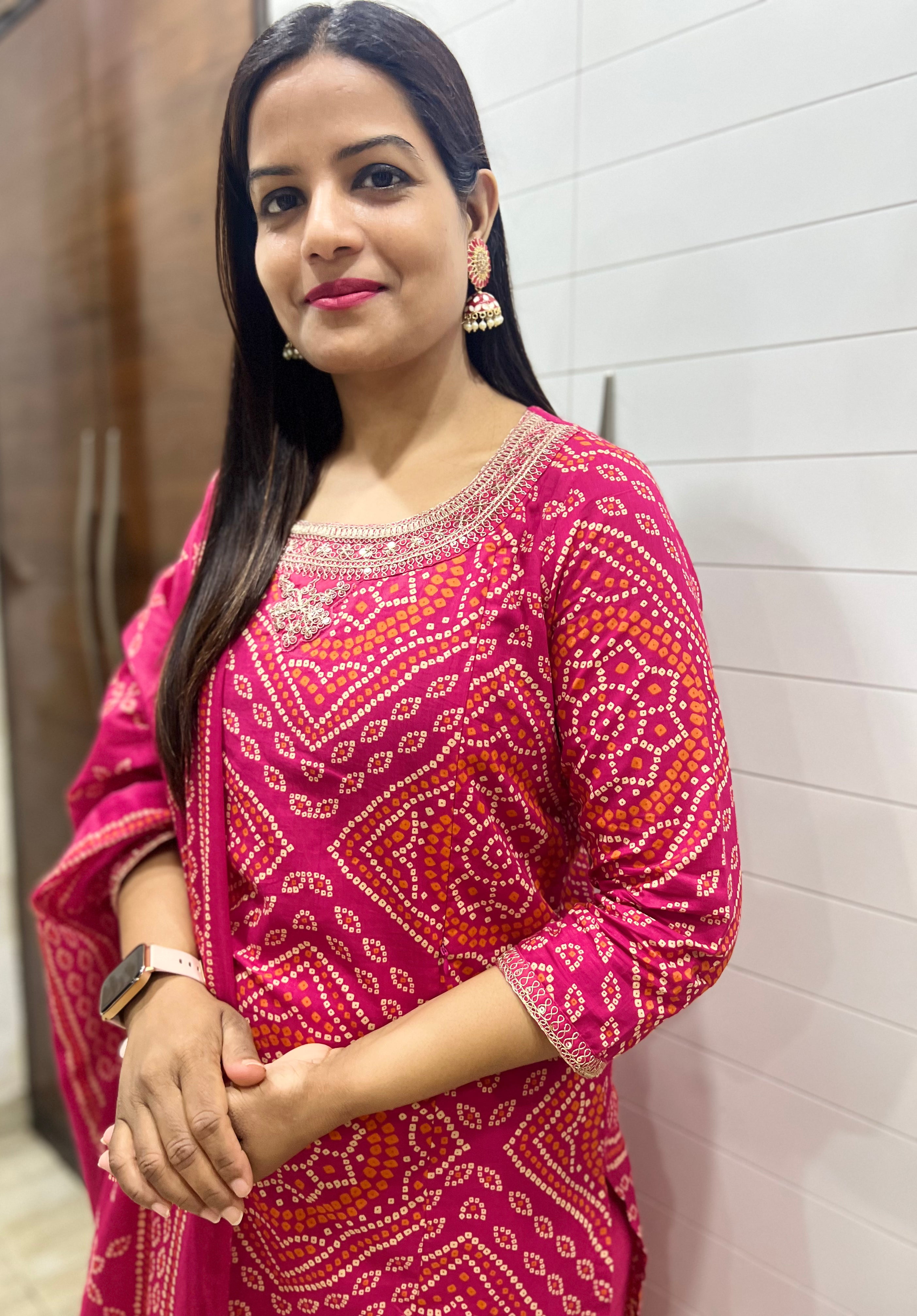Mumzhug Pure Cotton Bandhej Print Embroidered Kurta Pant and Dupatta Set with Feeding Zipper