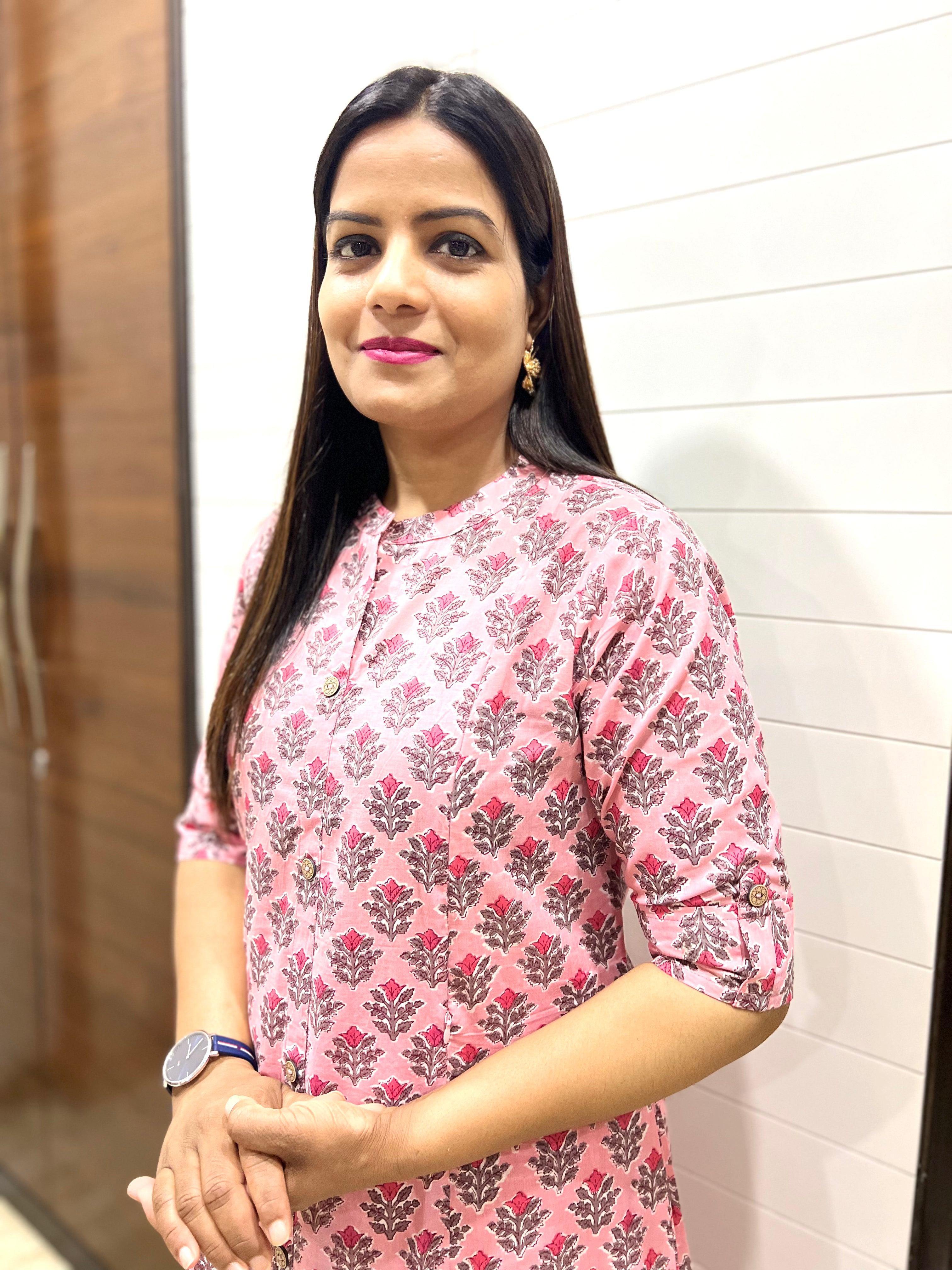 Mumzhug Pink Color Pure Cotton Jaipuri Print Feeding Cord Set with Side Pocket