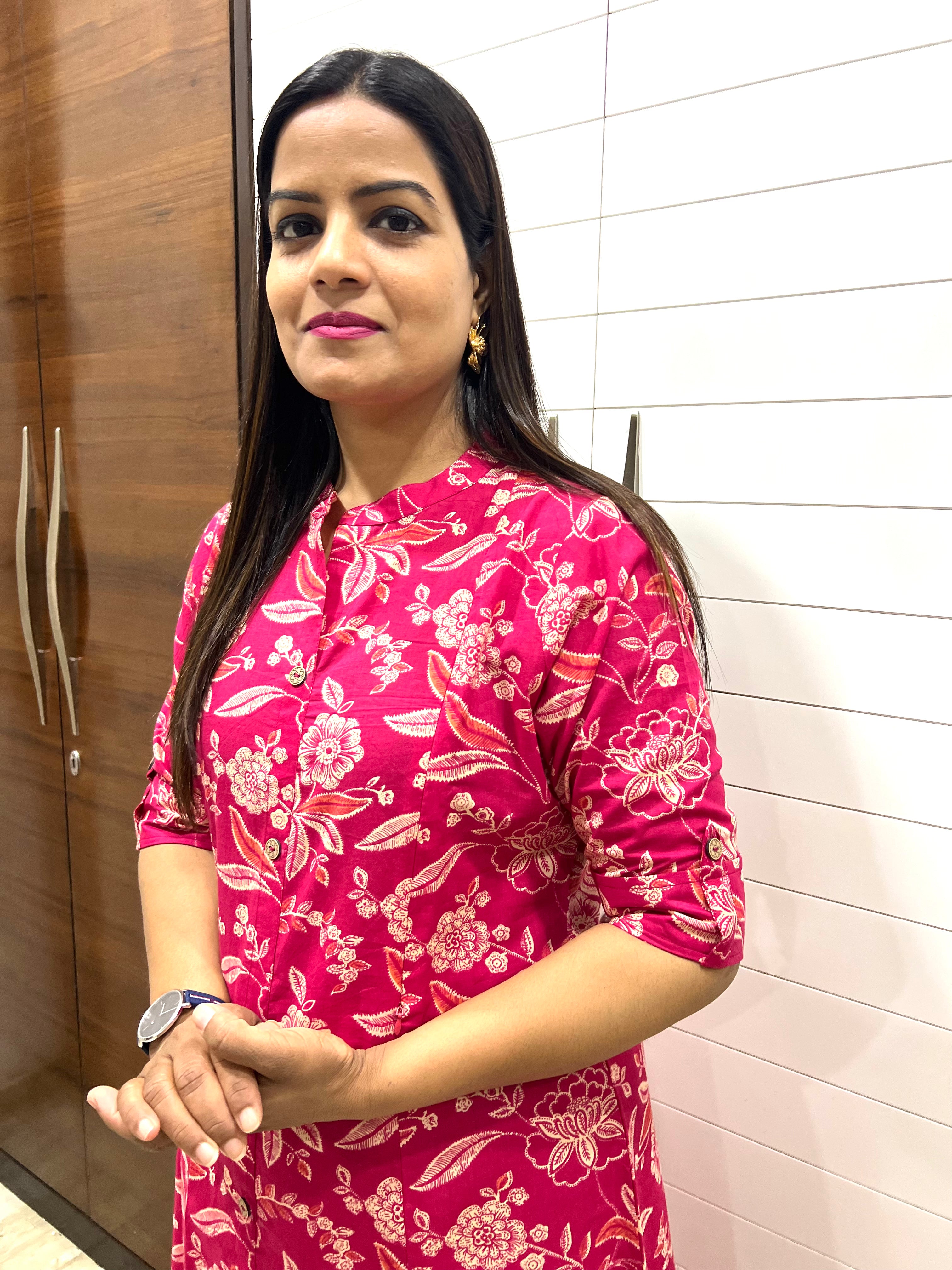 Mumzhug Fuchsia Color Pure Cotton Jaipuri Print Feeding Cord Set with Side Pocket