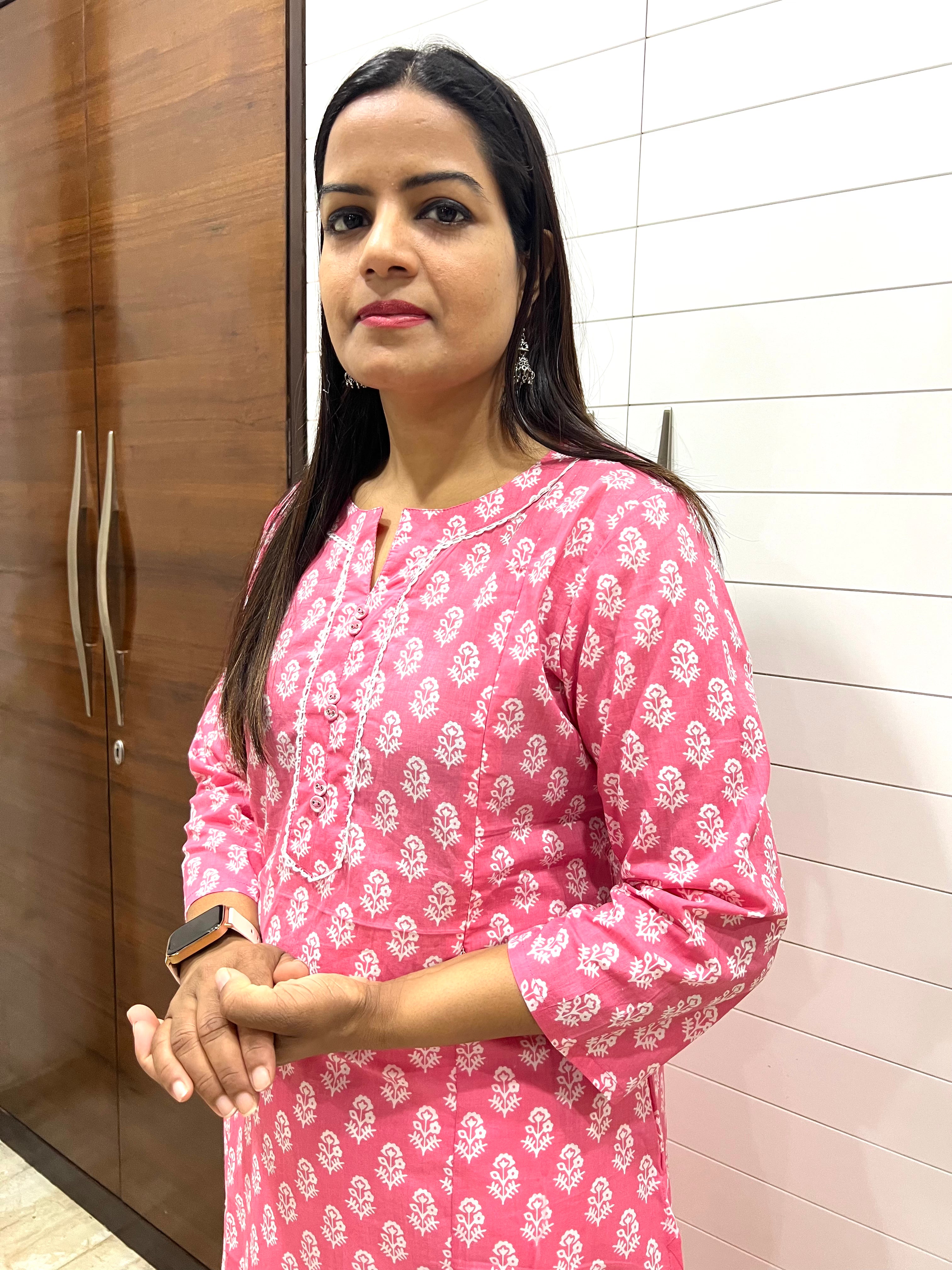 Mumzhug Pink Color Pure Cotton Jaipuri Print Feeding Kurta with Side Pocket
