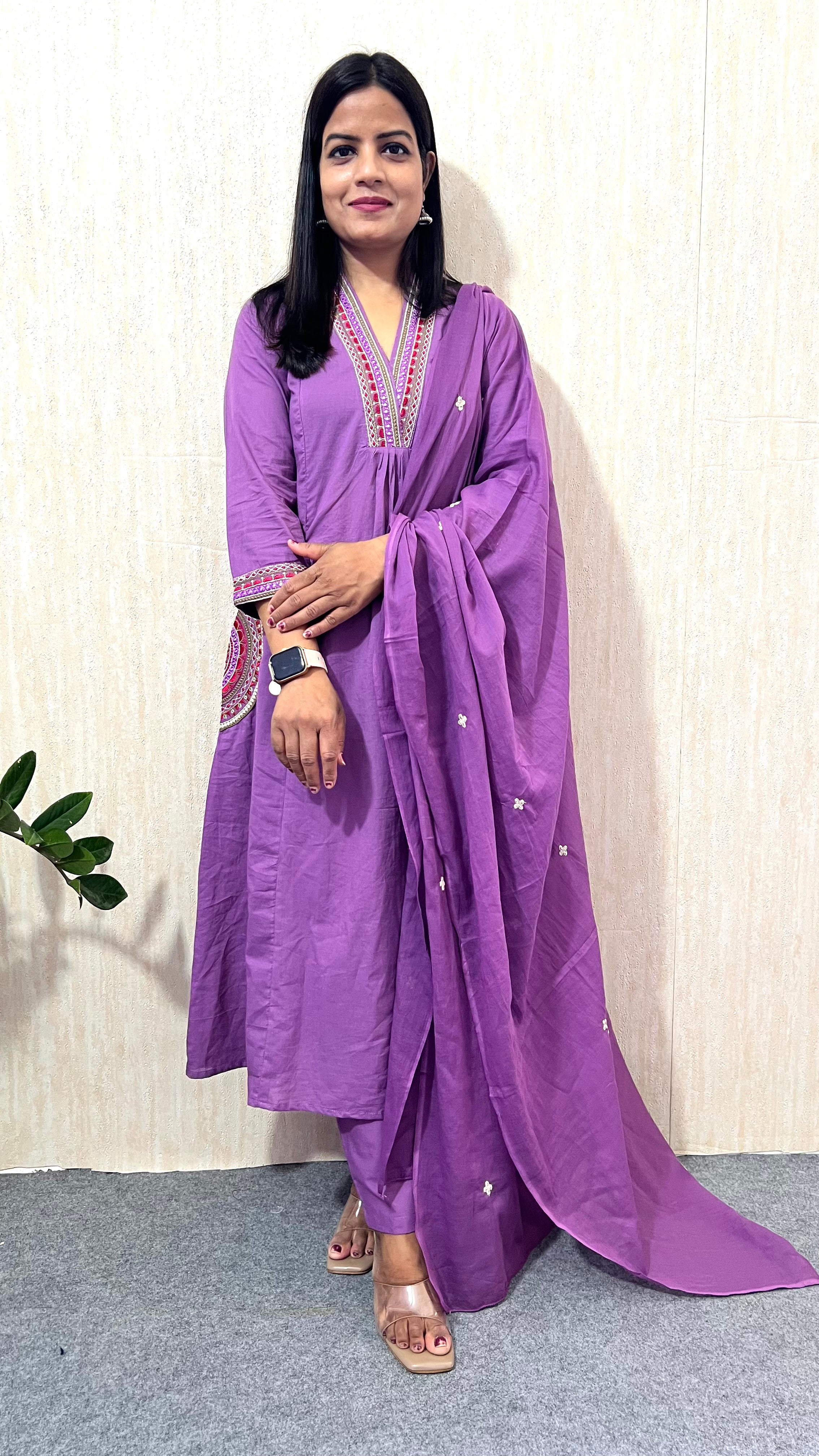 Mumzhug Lavender Pure Cotton Embroidered Feeding & Maternity Kurta Pant with Dupatta Set