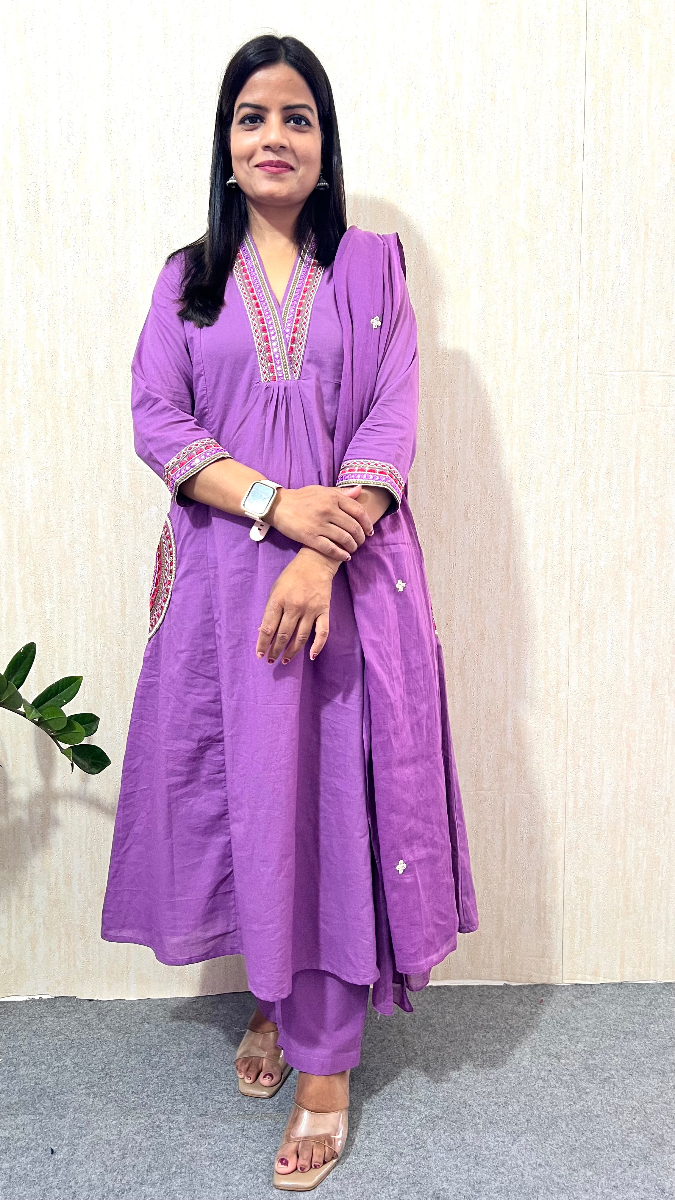 Mumzhug Lavender Pure Cotton Embroidered Feeding & Maternity Kurta Pant with Dupatta Set