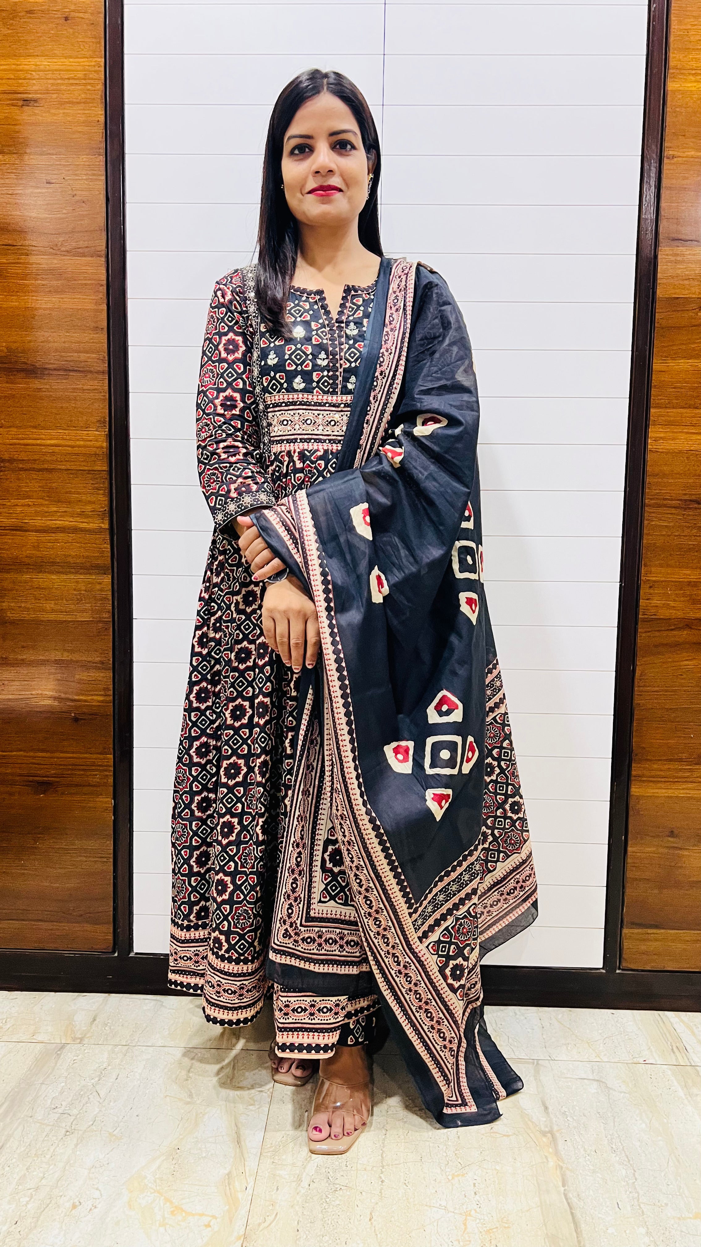 Mumzhug Midnight Bloom Black Pure Cotton Jaipuri Print Embroidered Feeding & Maternity Anarkali Set