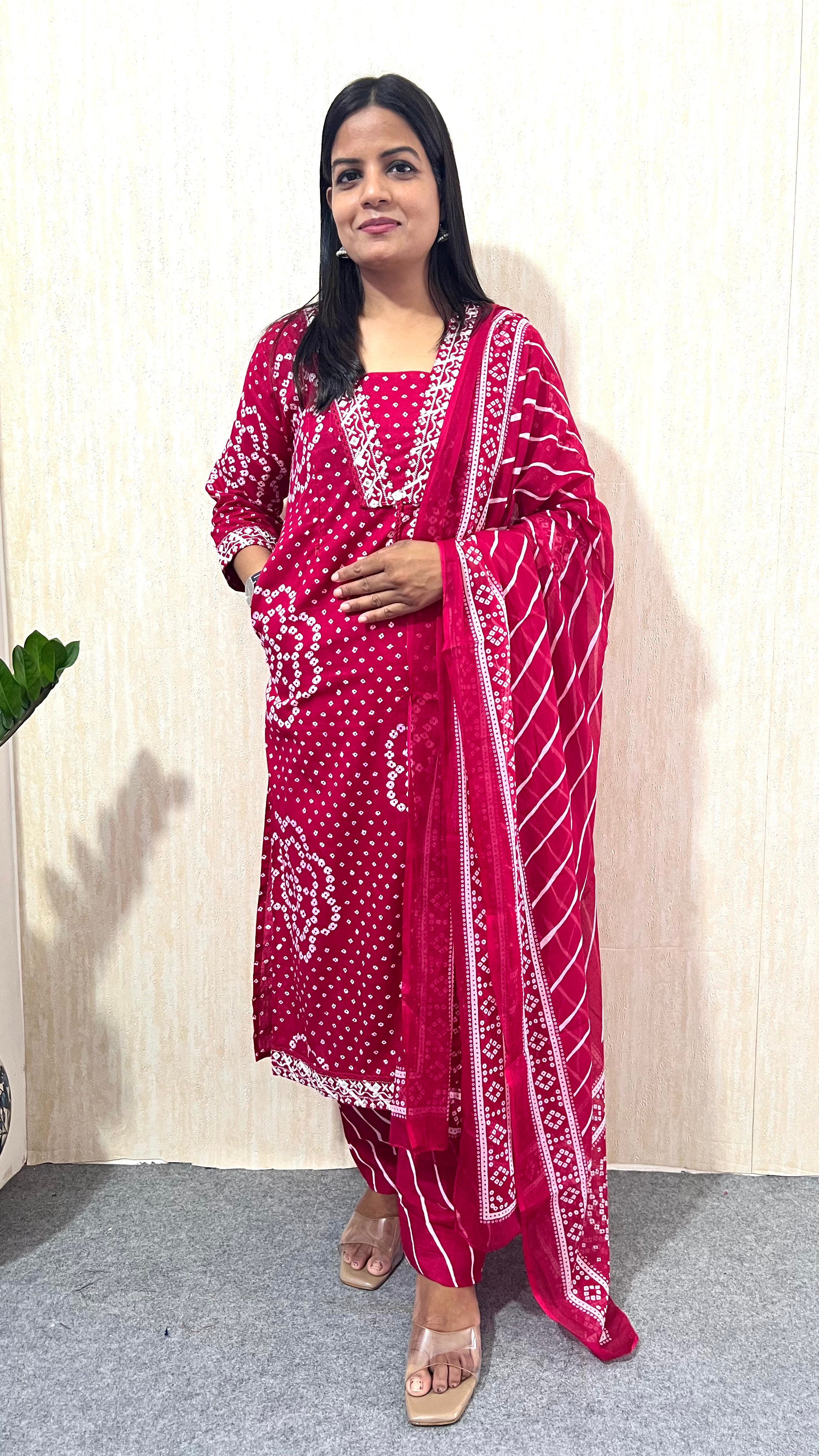 Mumuzhug Gulnaar Pure Cotton Jaipuri Bandhej Print Feeding Kurta Pant &amp; Dupatta Set for Women | Nursing Friendly Ethnic Wear
