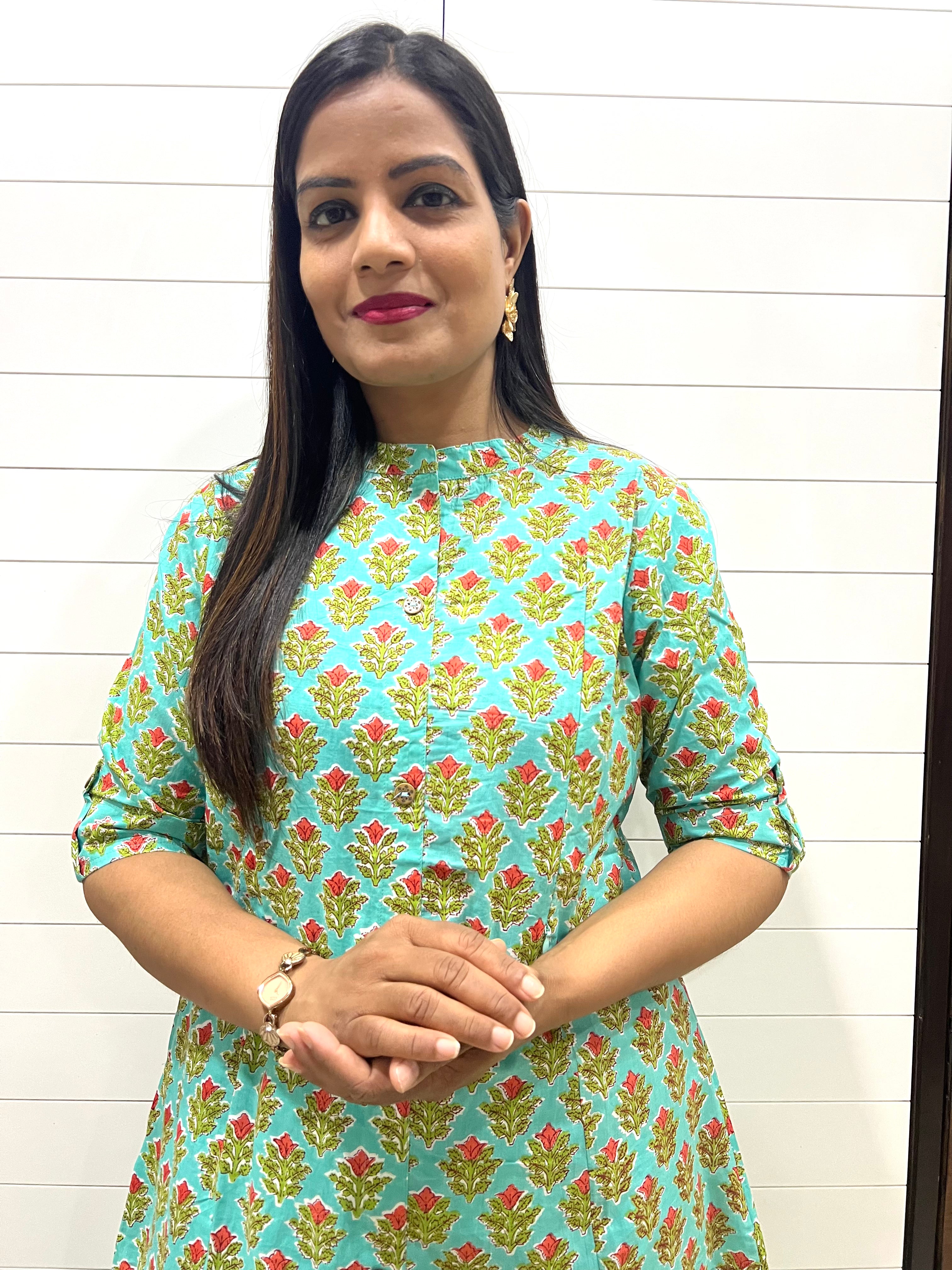 Mumzhug Green Colored Pure Cotton Printed Feeding Coord Set