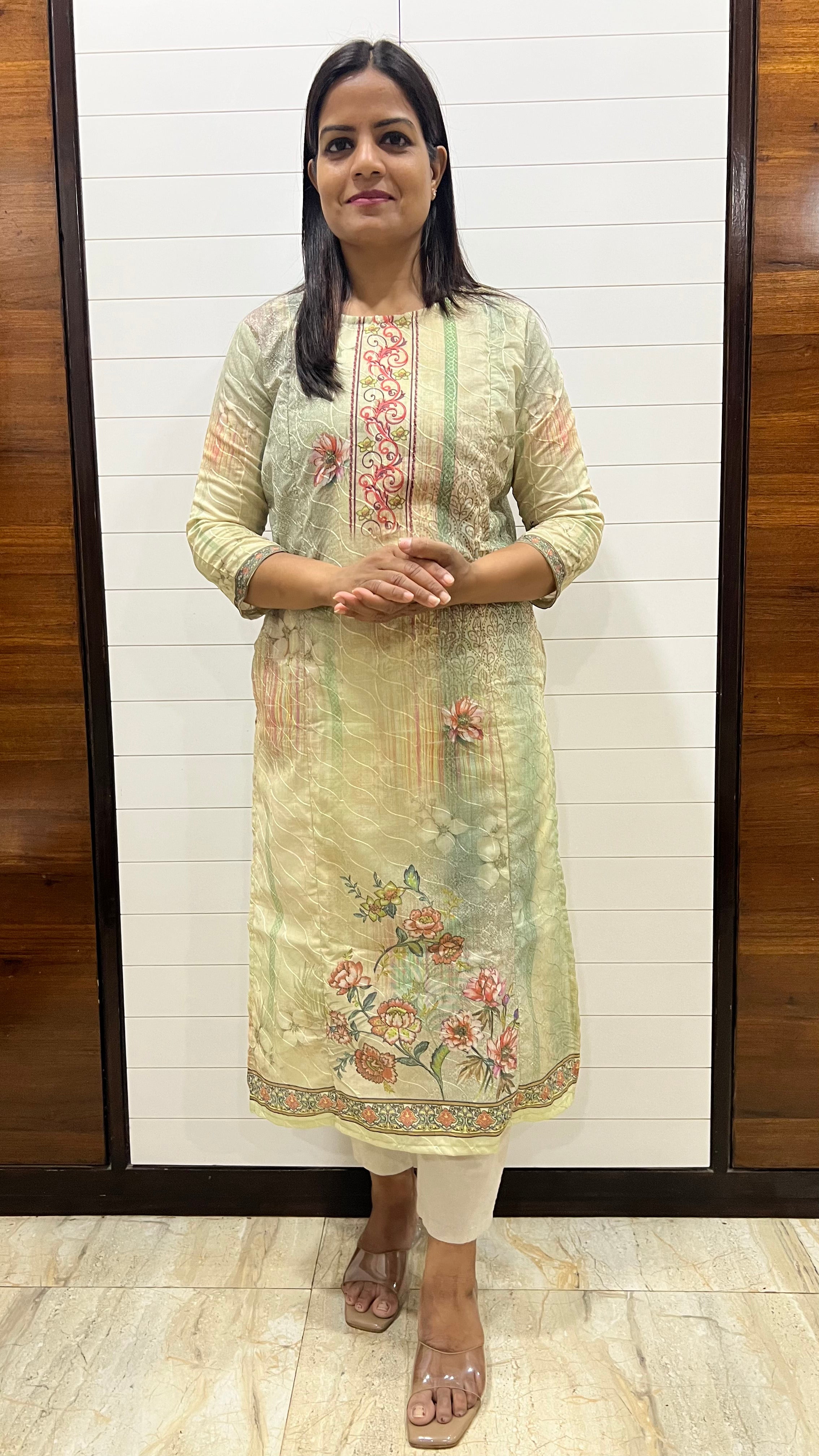 Mumzhug Blend Cotton Digital Print Feeding Kurta – Floral Beige & Sage Green | Hidden Zip Nursing Kurti