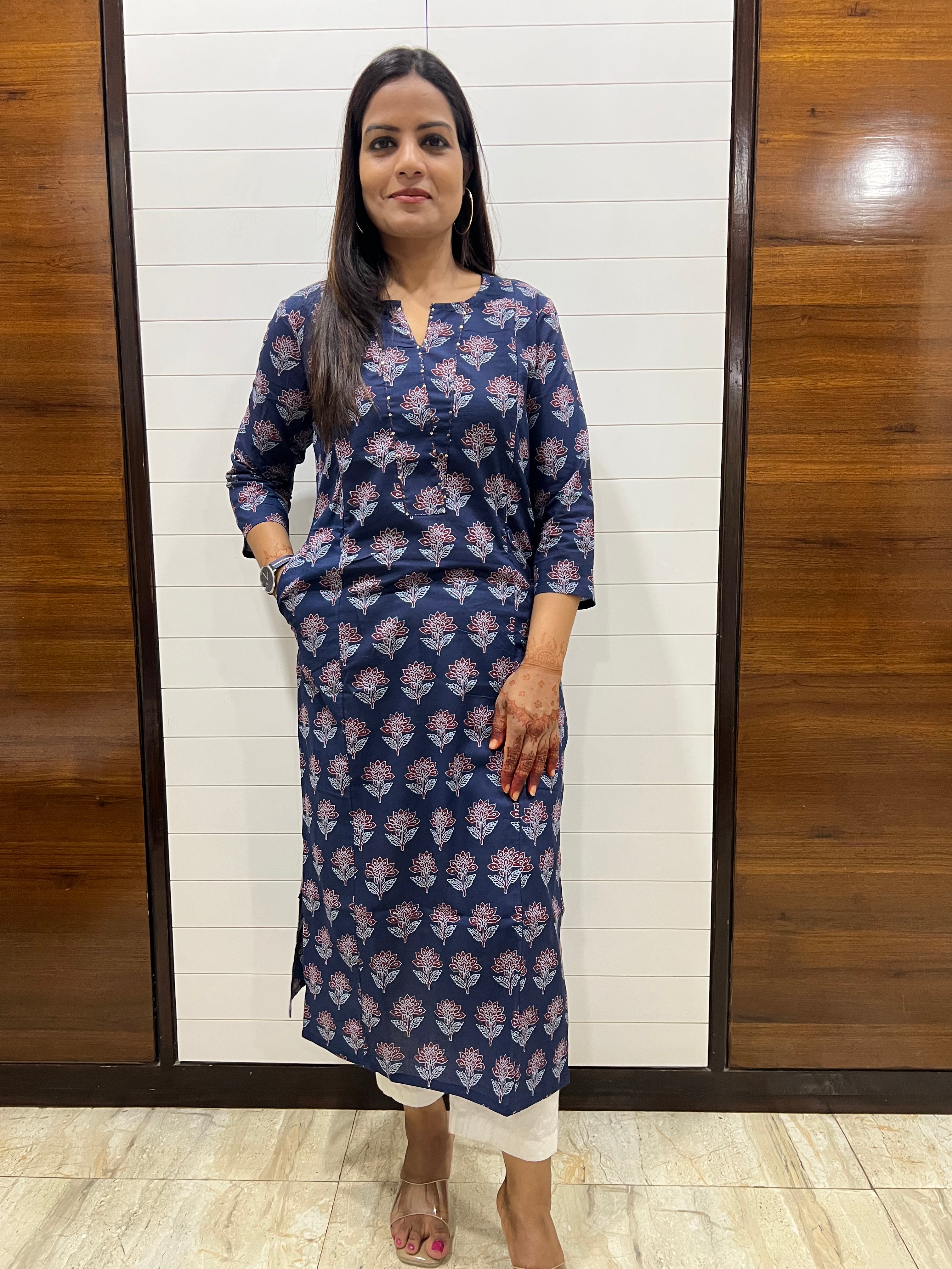 Mumzhug Blue Pure Cotton Jaipuri Print Feeding Kurti