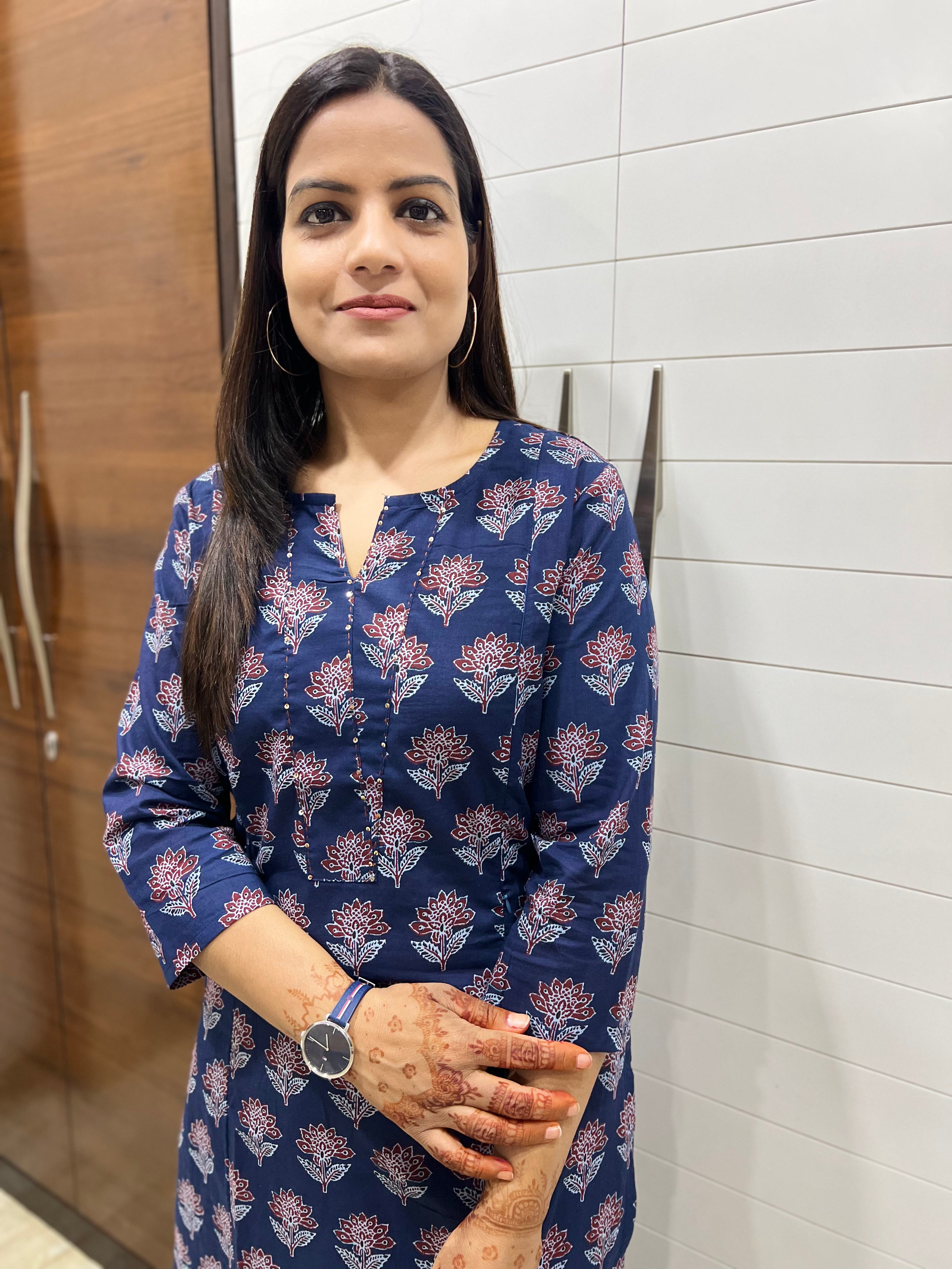 Mumzhug Blue Pure Cotton Jaipuri Print Feeding Kurti