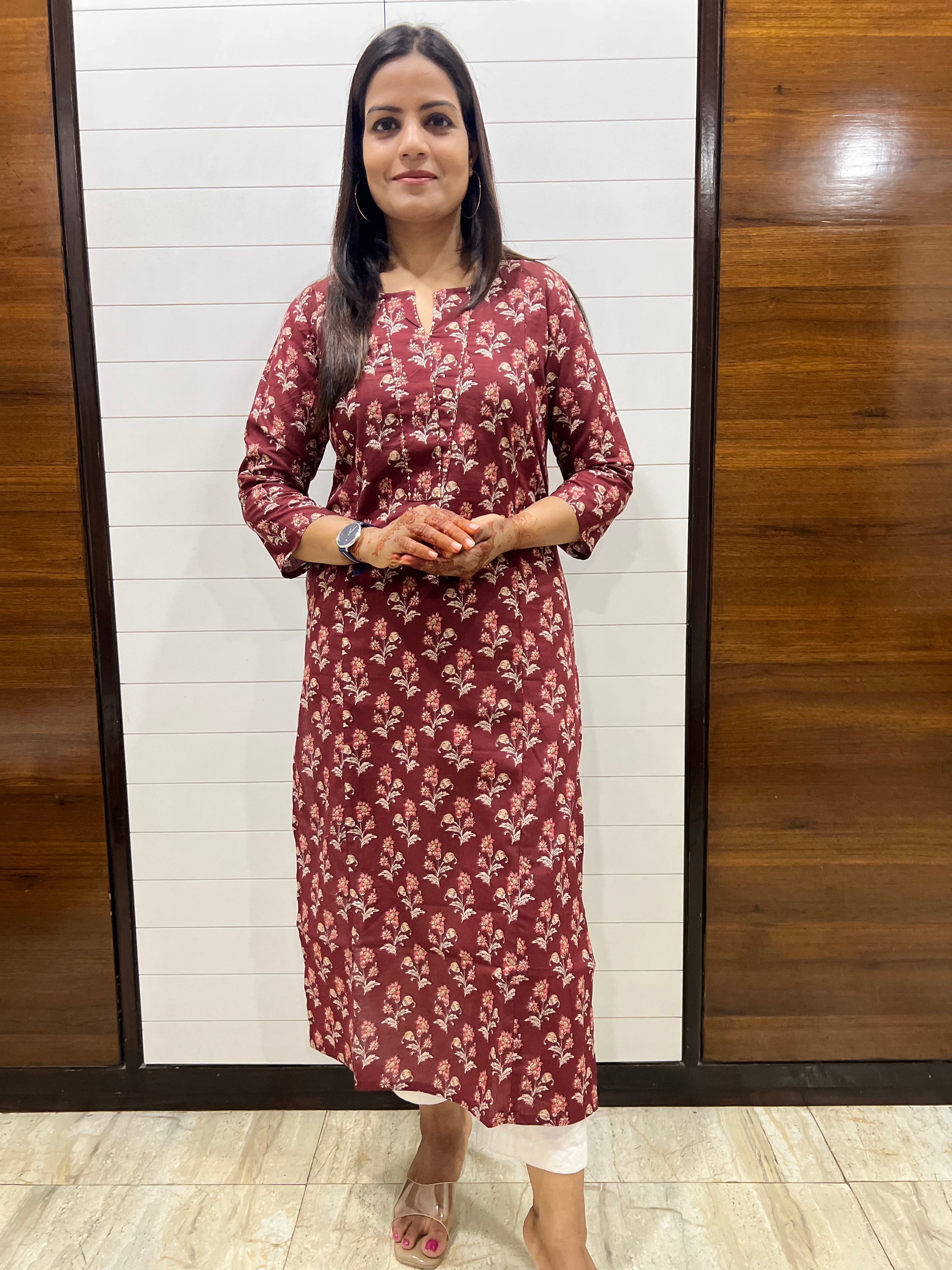 Mumzhug Maroon Colored Printed Cotton Feeding Kurta