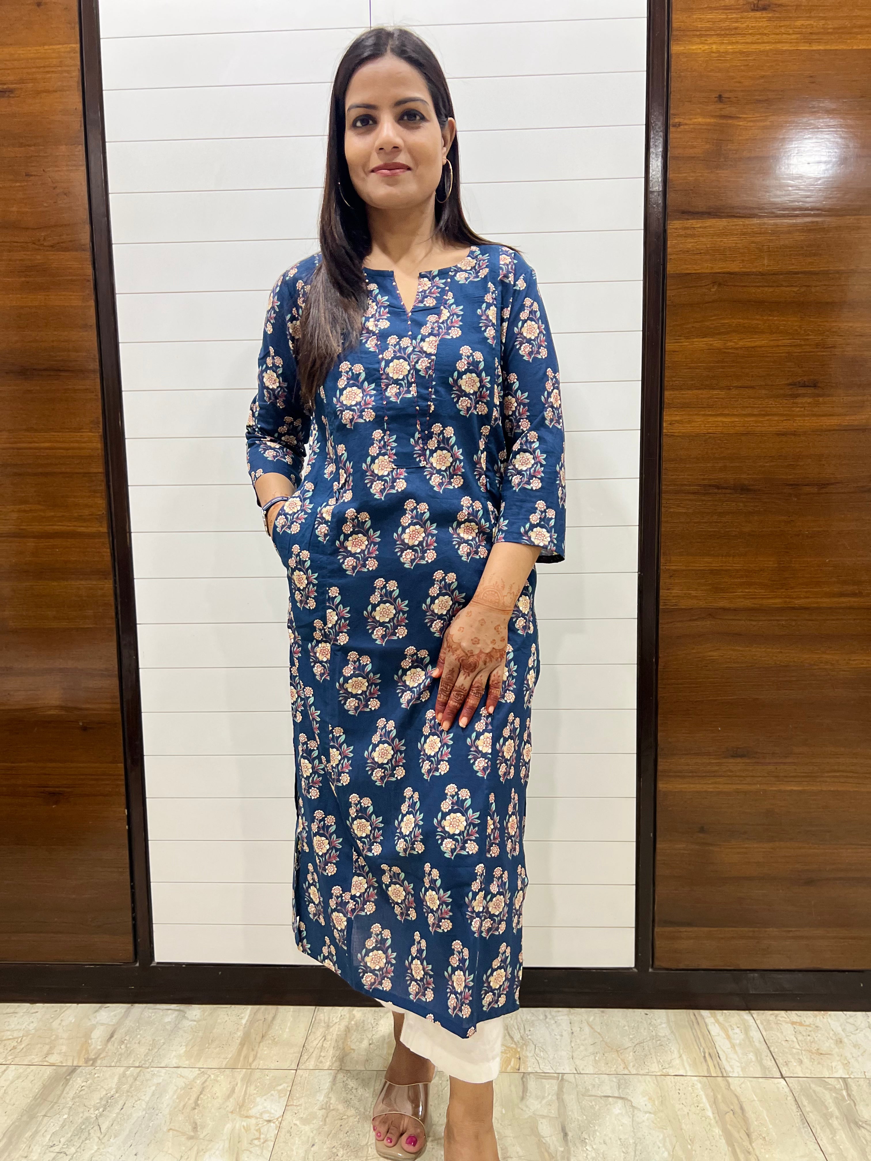 Mumzhug Pure Cotton Blue Colored Printed Feeding Kurta