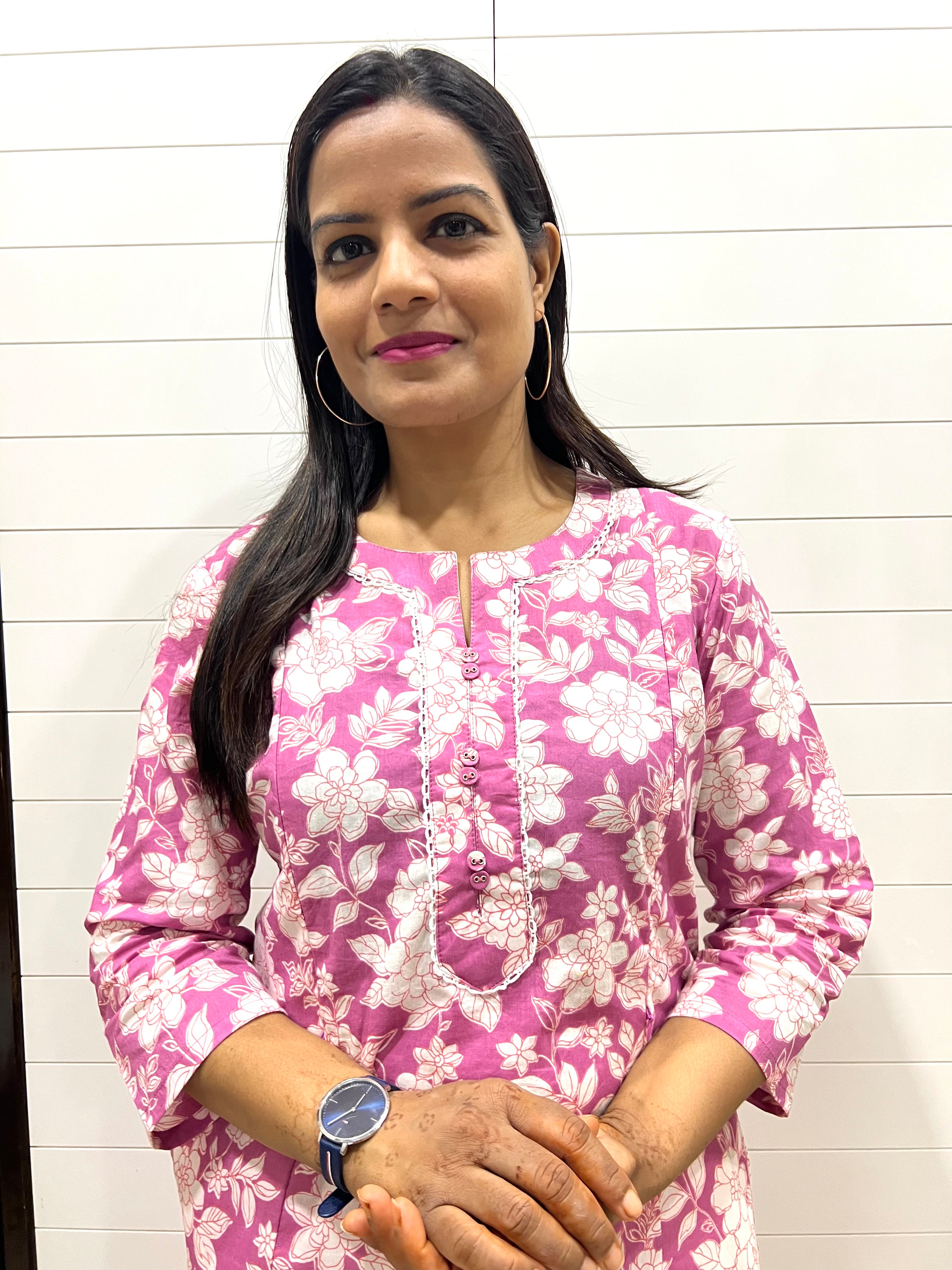 Mumzhug Pure Cotton Lavendar Colored Feeding Kurta