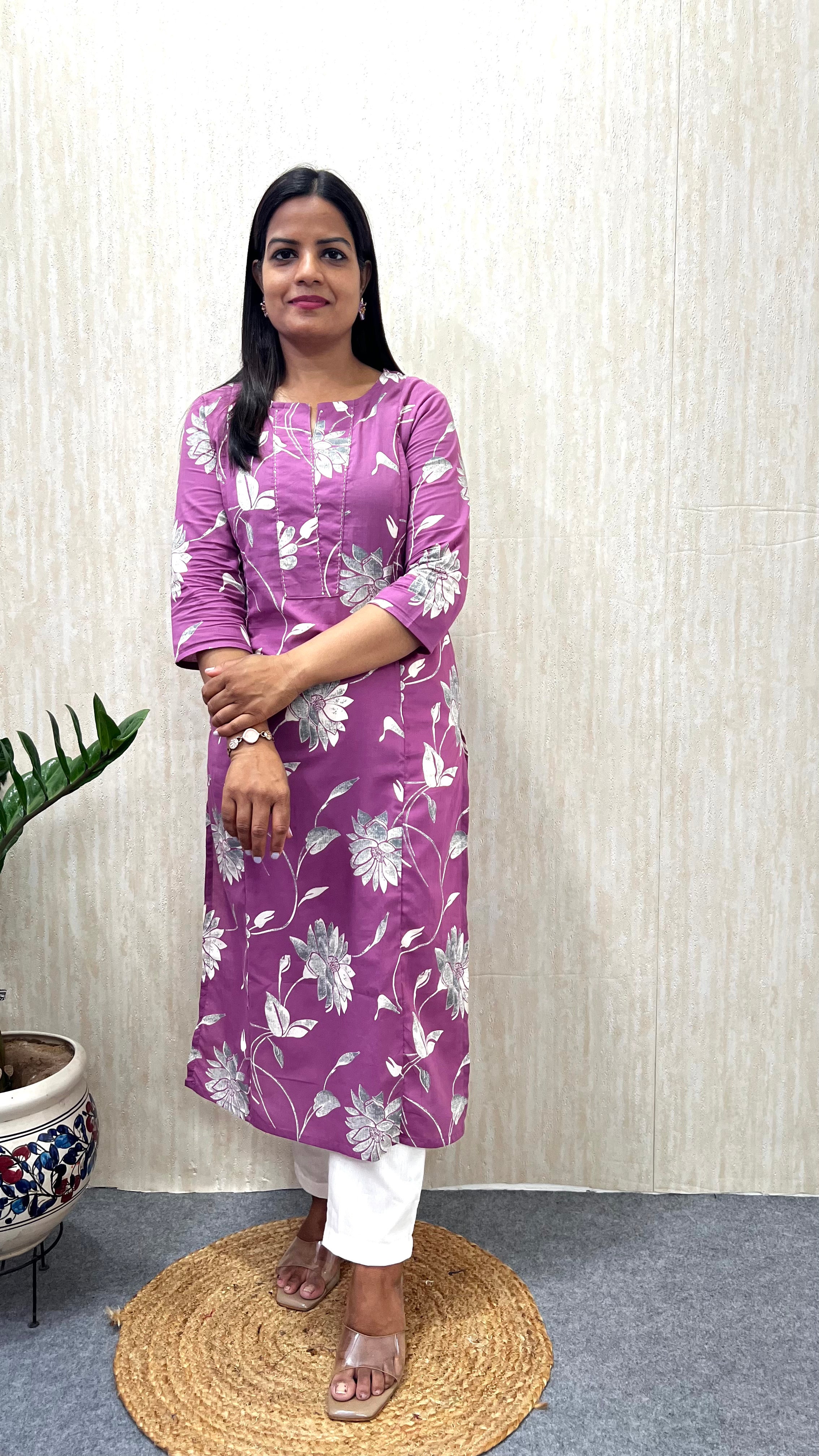MUMZHUG Pure Cotton Jaipuri Print Feeding Kurta – Lavender Floral | Maternity & Nursing Wear