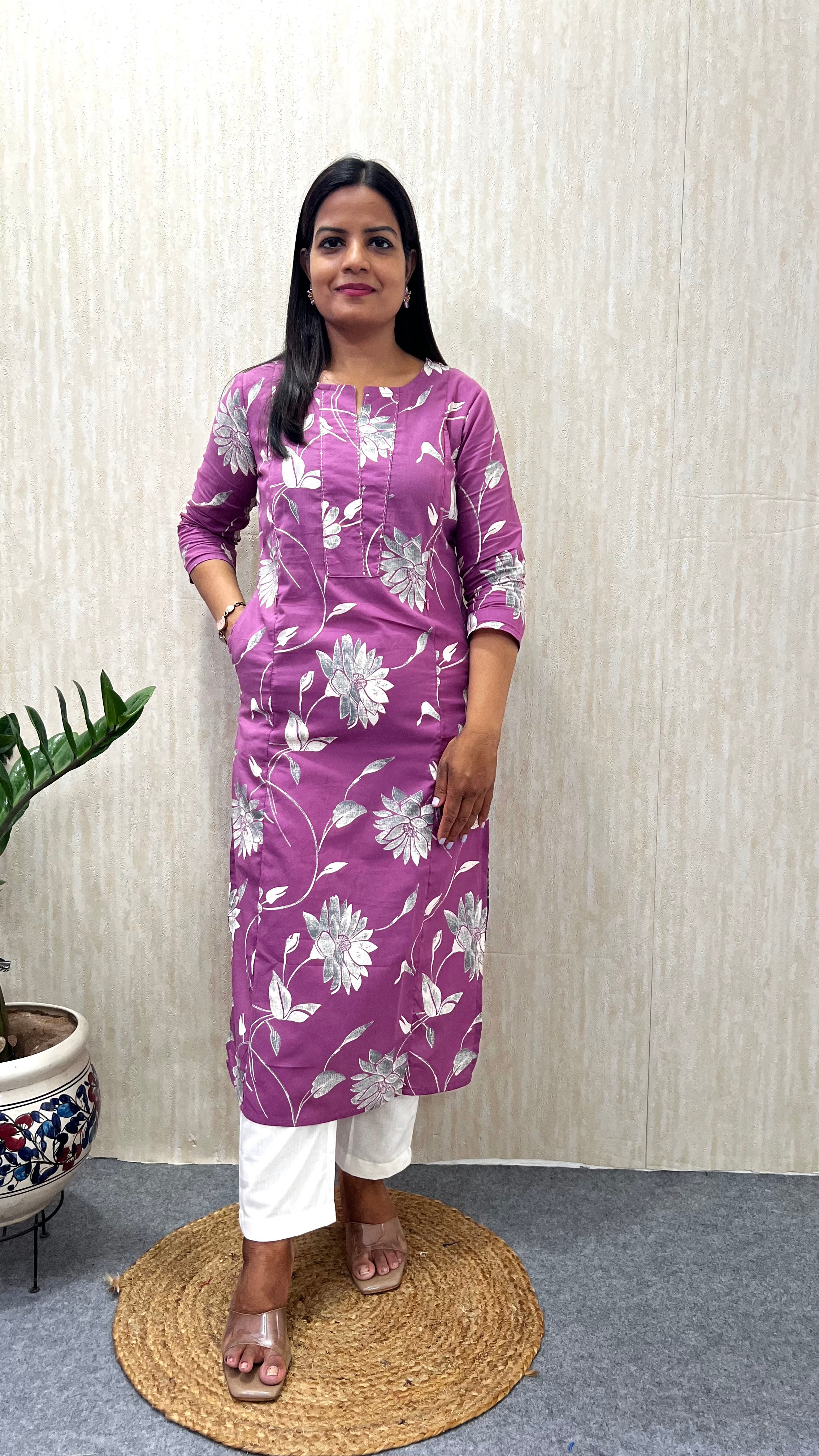 MUMZHUG Pure Cotton Jaipuri Print Feeding Kurta – Lavender Floral | Maternity & Nursing Wear
