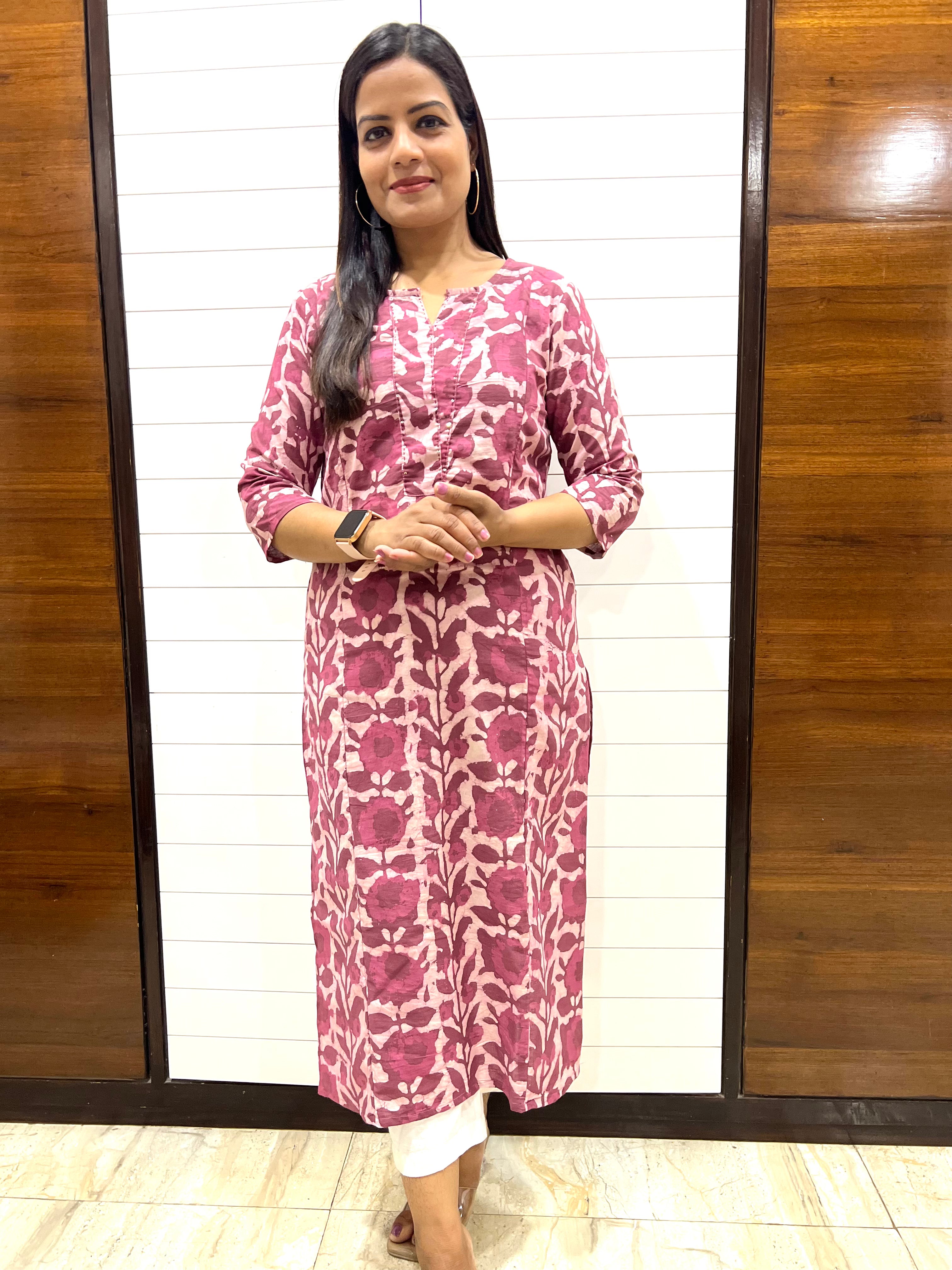 Mumzhug Pure Handblock Cotton Printed Feeding Kurta with Both Sided Feeding Zipper