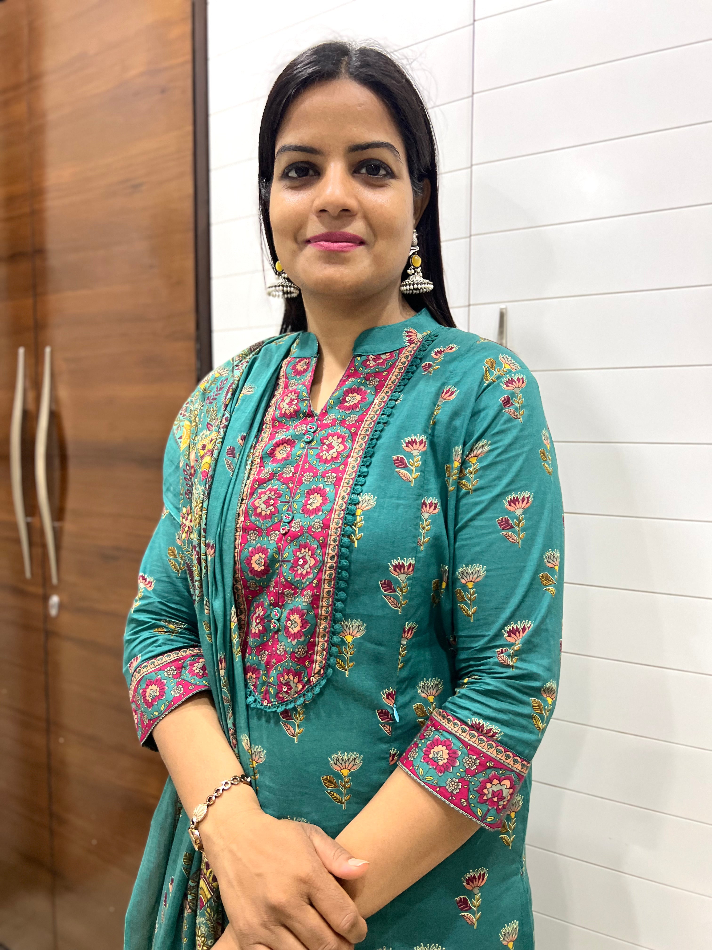 Mumzhug Gulnaar Bloom Pure Cotton Jaipuri Printed Feeding Kurta Pant with Dupatta Set