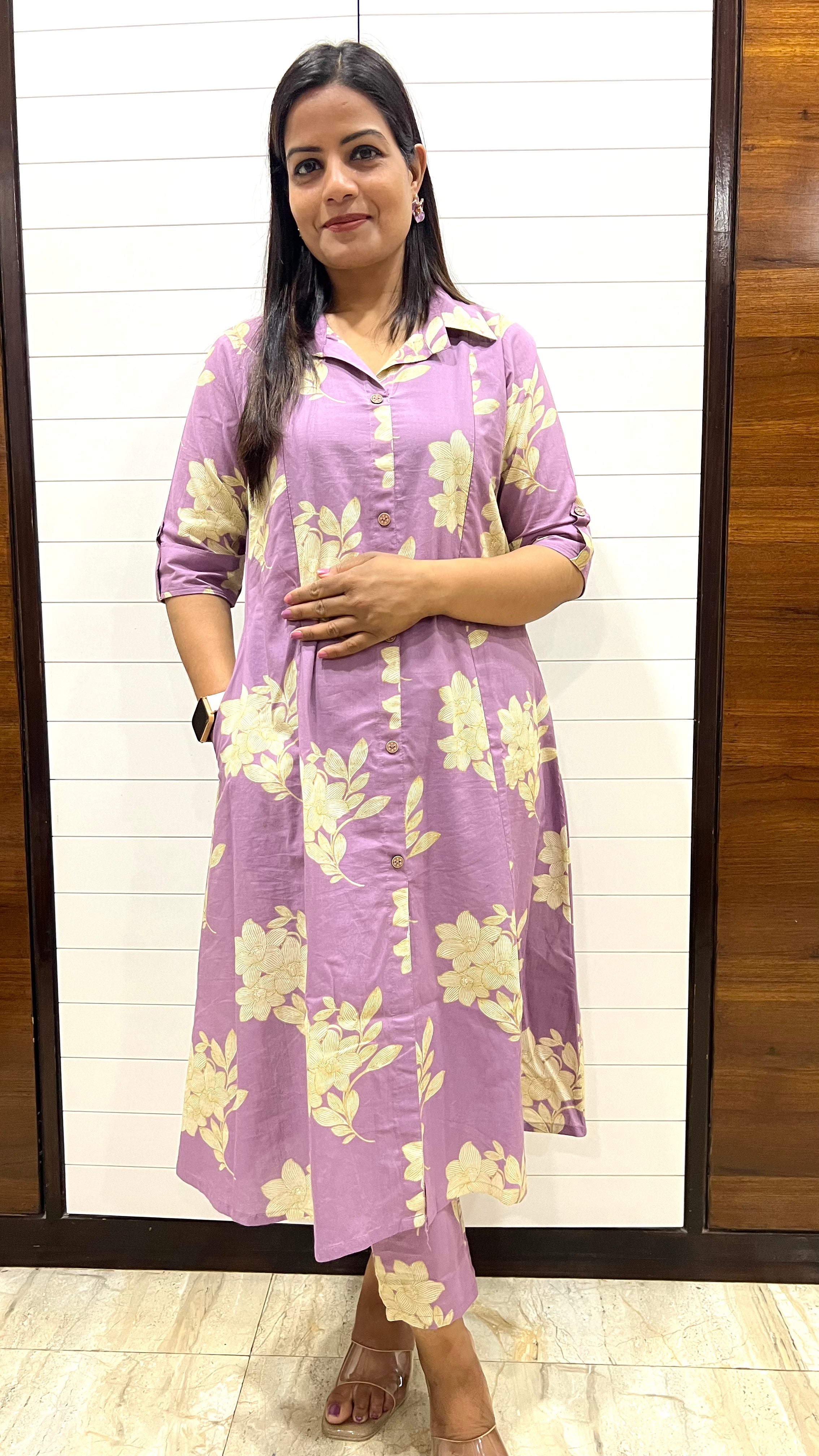 Mumzhug Pure Cotton Lavendar Colored Feeding A-line Cord Set with Side Pocket