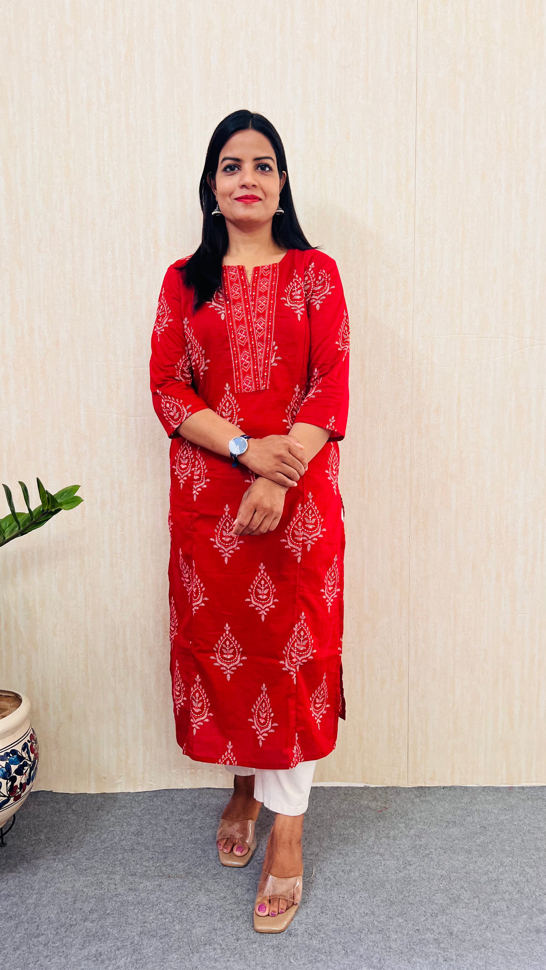 Mumzhug Red Bloom – Pure Cotton Jaipuri Feeding Kurta-Dispatching starts from 22nd August 2026.