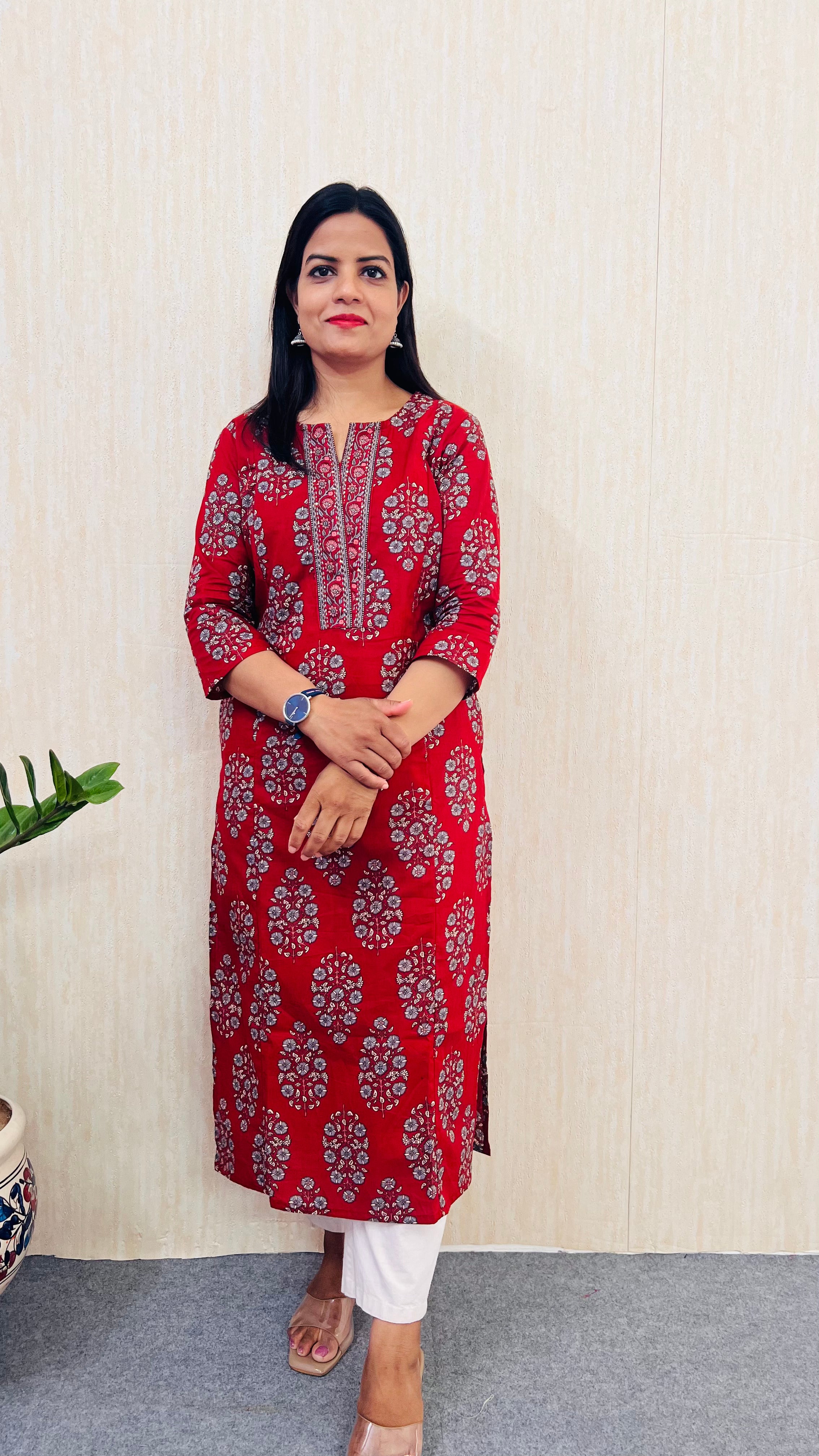 Mumzhug Maroon Bloom – Pure Cotton Jaipuri Feeding Kurta-Dispatching starts from 22nd August 2026.