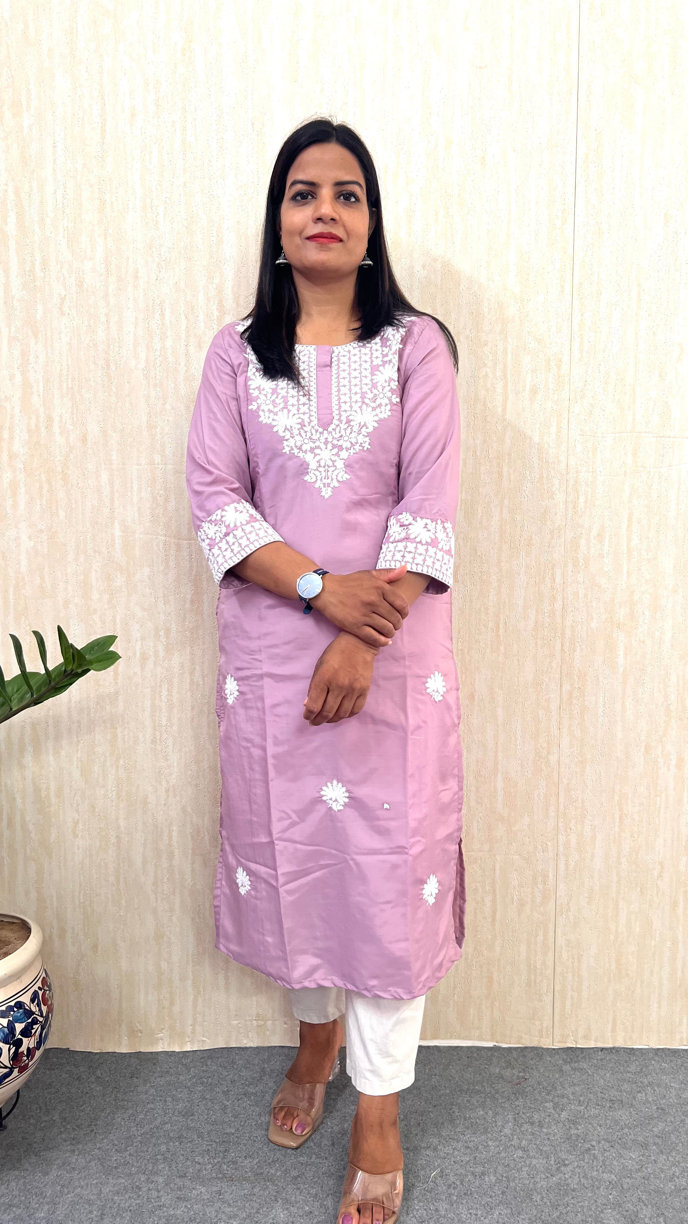 MUMZHUG Lavender Luxe — Maslin Silk Embroidered Feeding Kurta