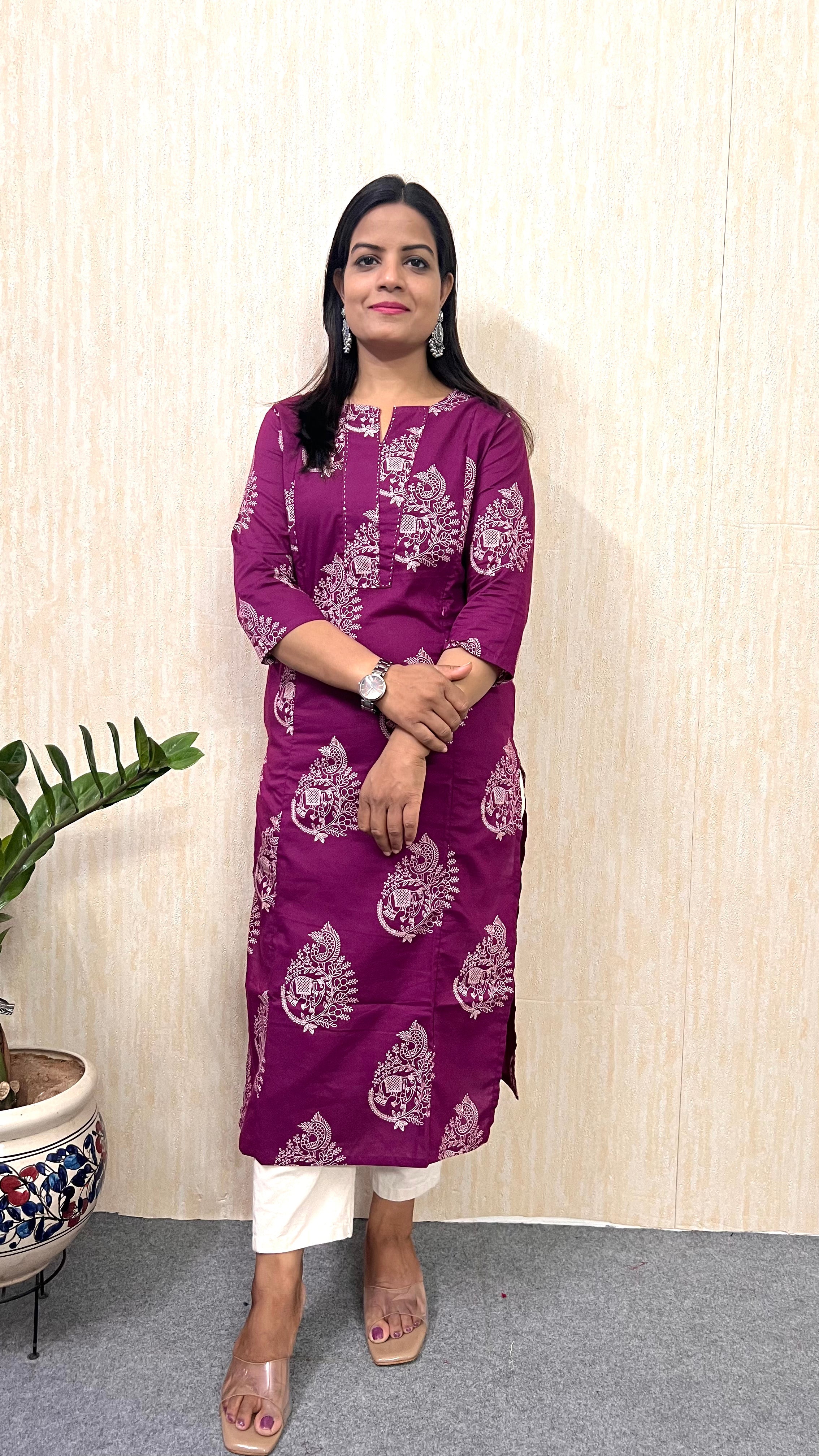 Mumzhug Wine Elephant – Pure Cotton Jaipuri Feeding Kurta-Dispatching starts from 22nd August 2026.