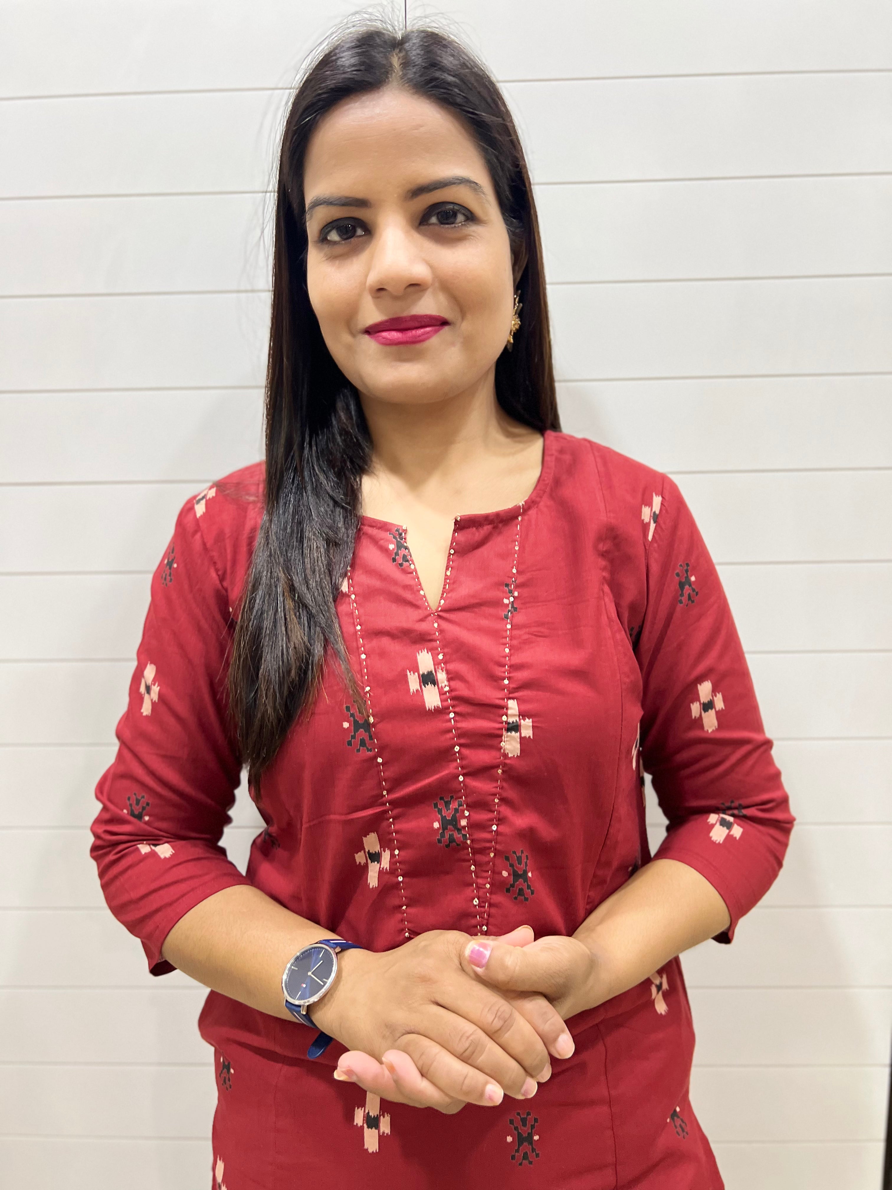 Mumzhug Pure Cotton Maroon Colored Printed Feeding Kurta