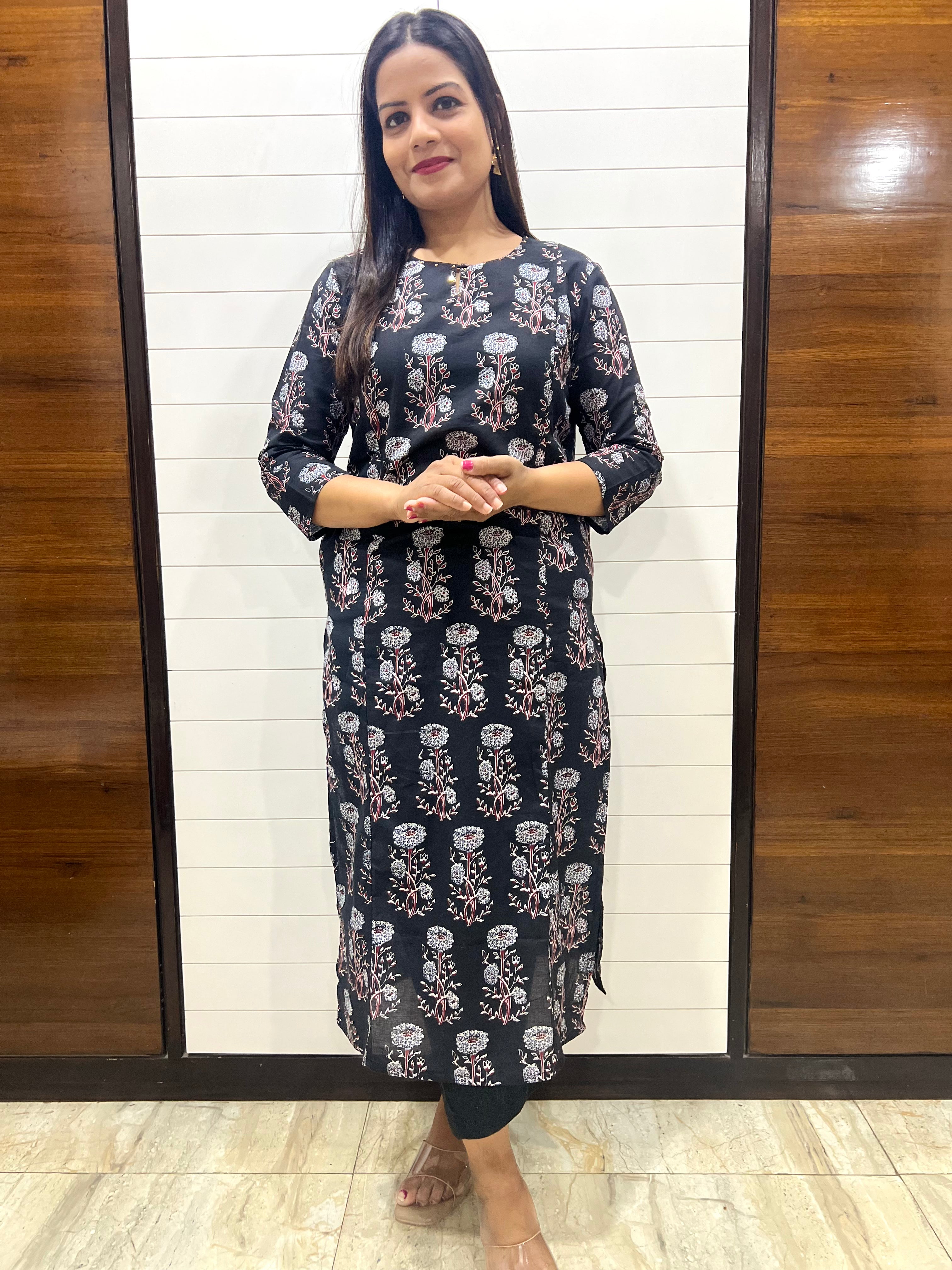 Mumzhug Black Jaipuri Print Pure Cotton Feeding Kurta