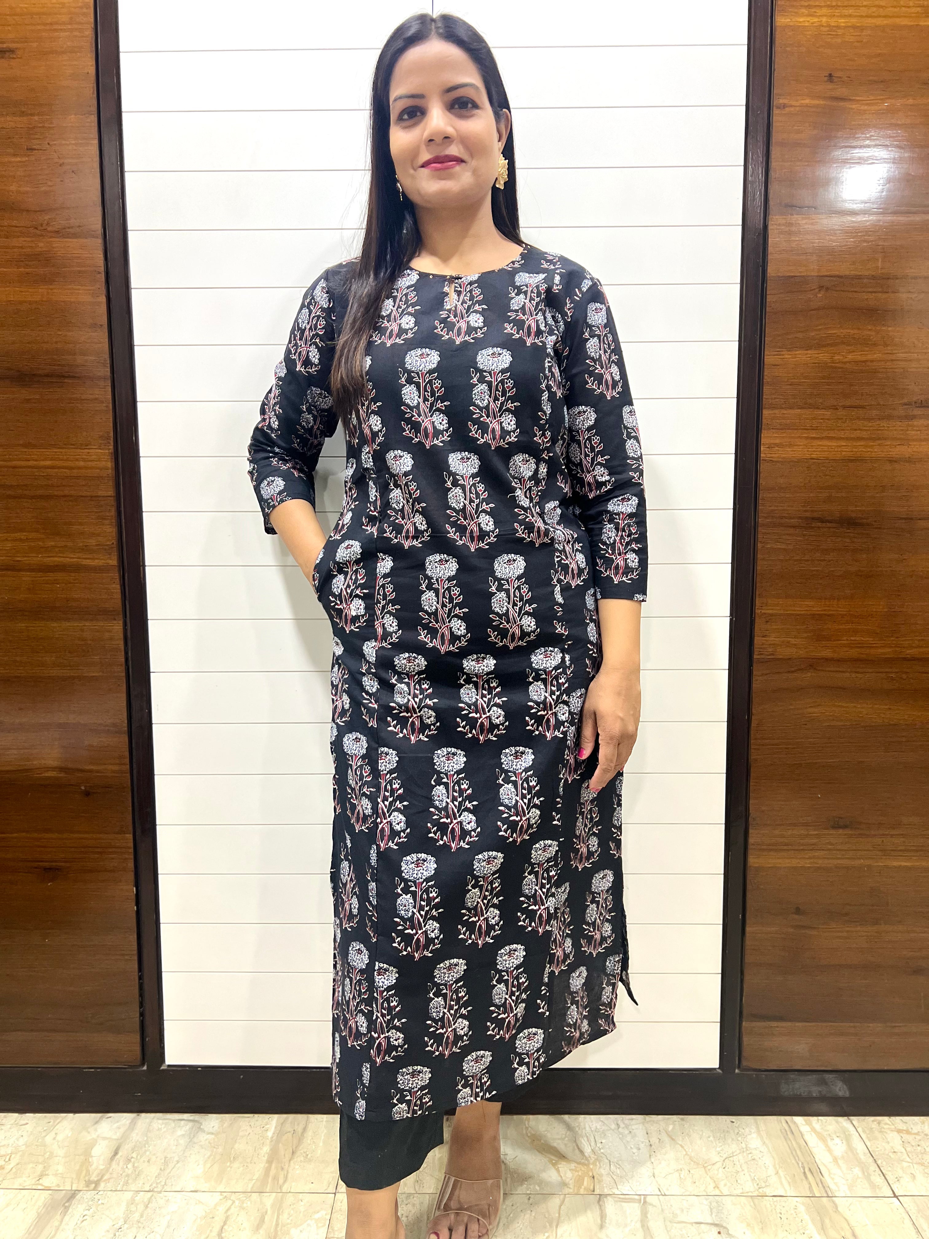 Mumzhug Black Jaipuri Print Pure Cotton Feeding Kurta