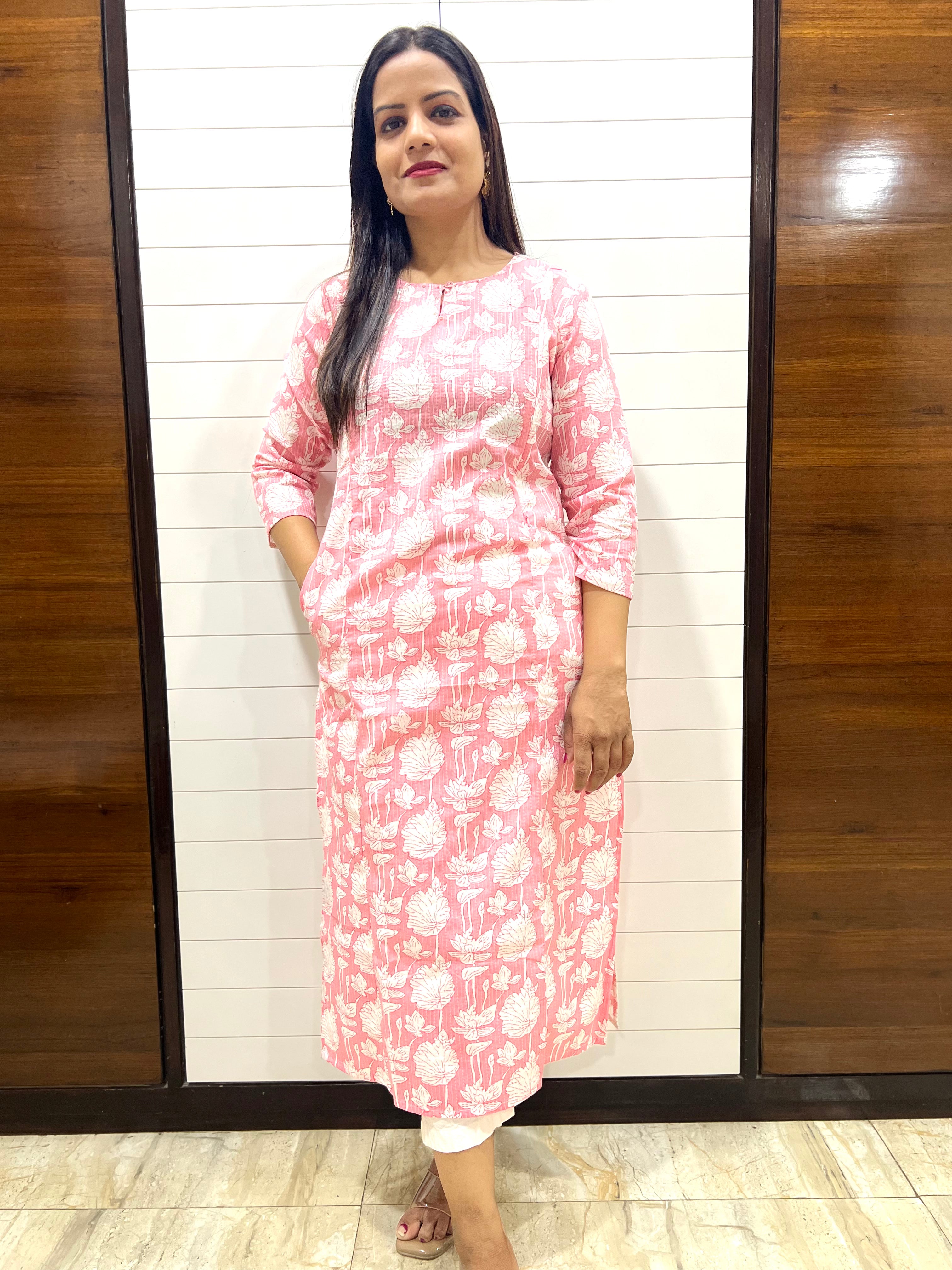 Mumzhug Pink Jaipuri Kantha Print Pure Cotton Feeding Kurta