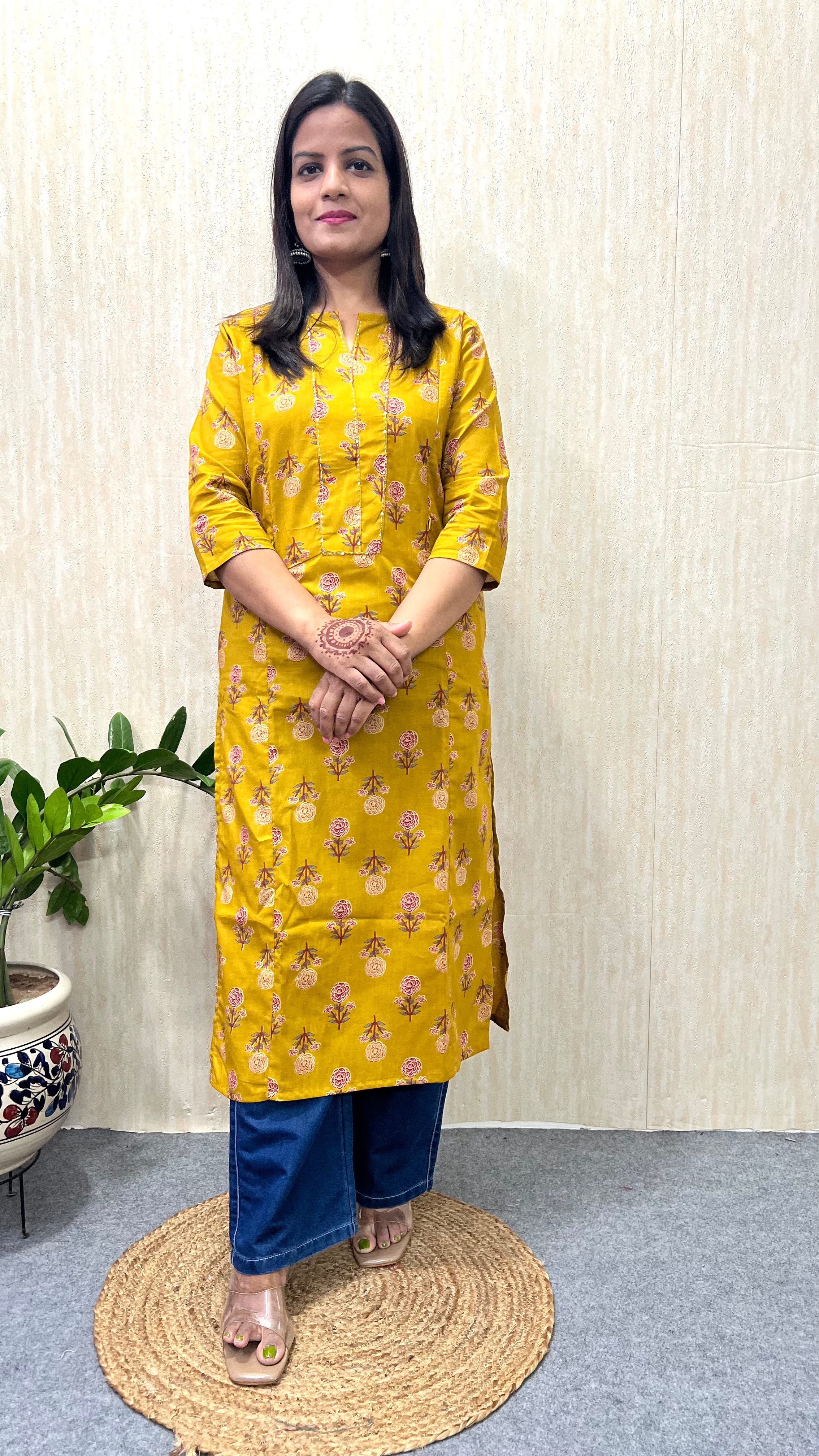MUMZHUG Pure Cotton Yellow Booti Jaipuri Feeding Kurta | Nursing Kurta
