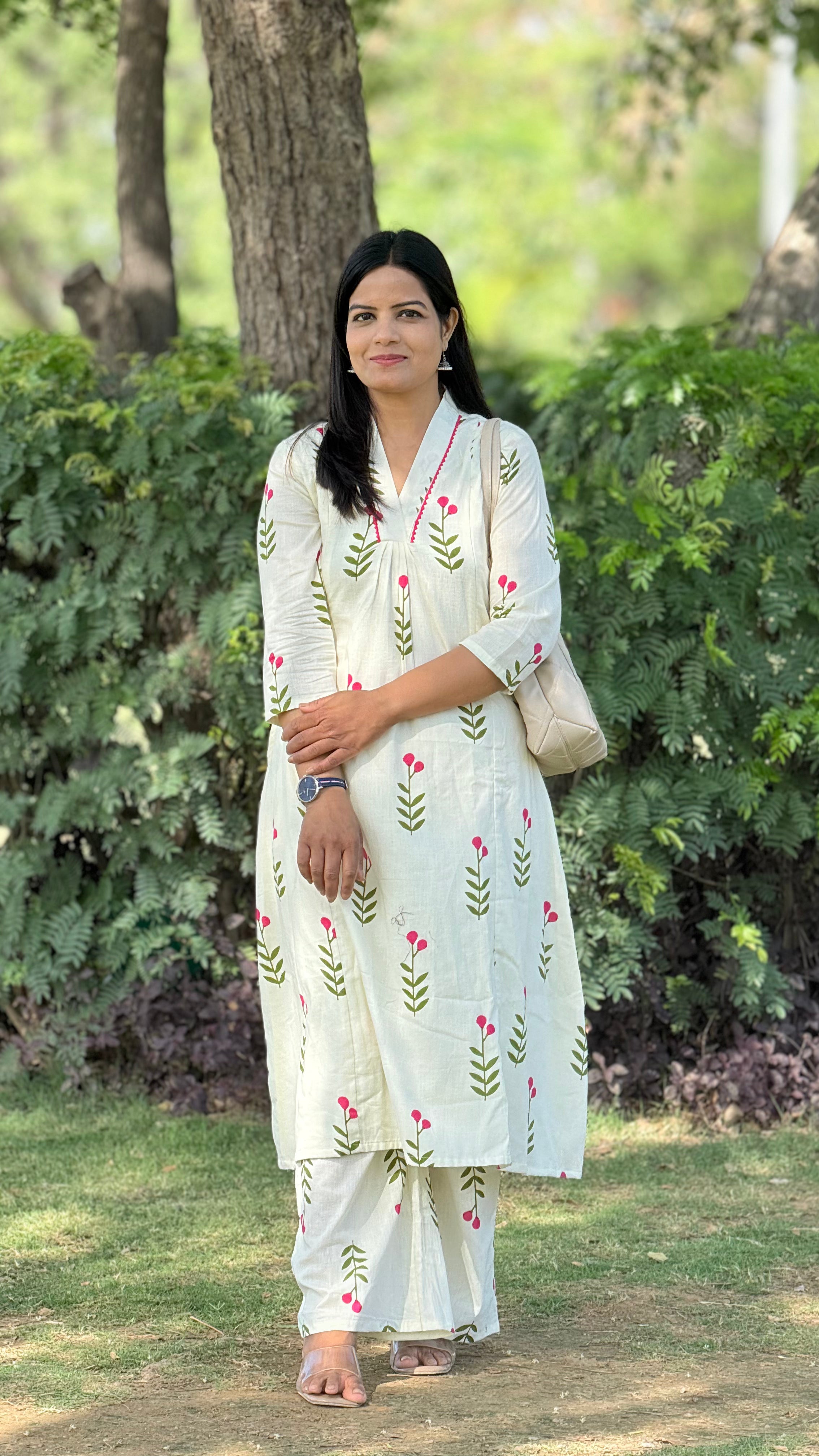 Mumzhug pure cotton feeding kurta set with attached lining