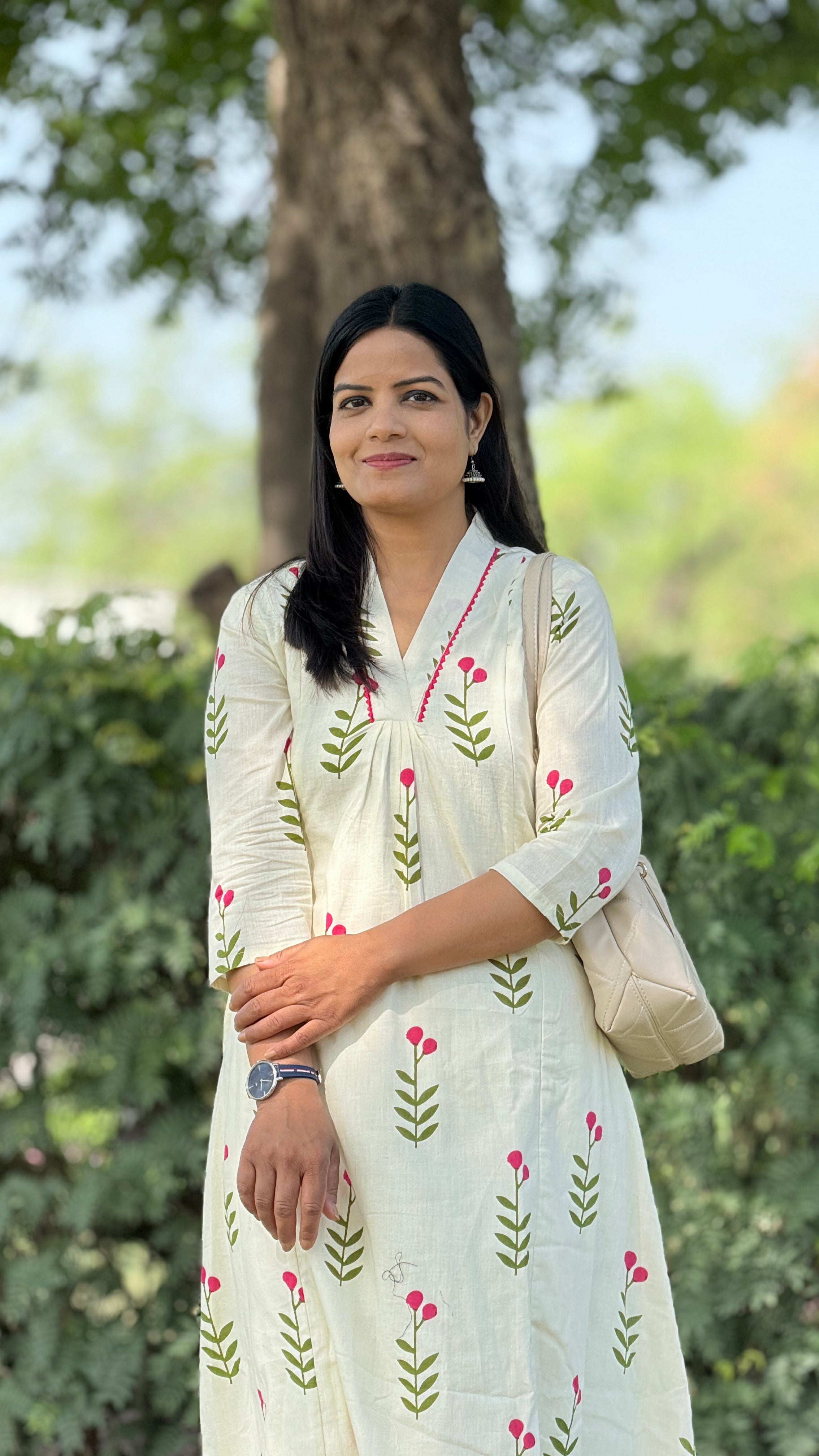 Mumzhug pure cotton feeding kurta set with attached lining