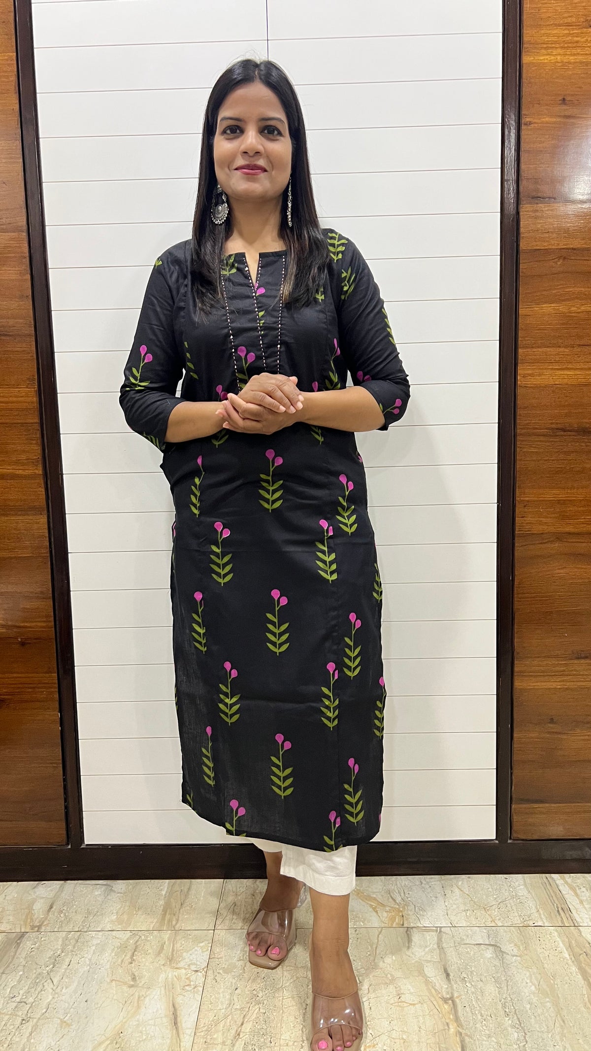 MUMZHUG Black Jaipuri Print Pure Cotton Feeding Kurta | Nursing & Maternity Wear