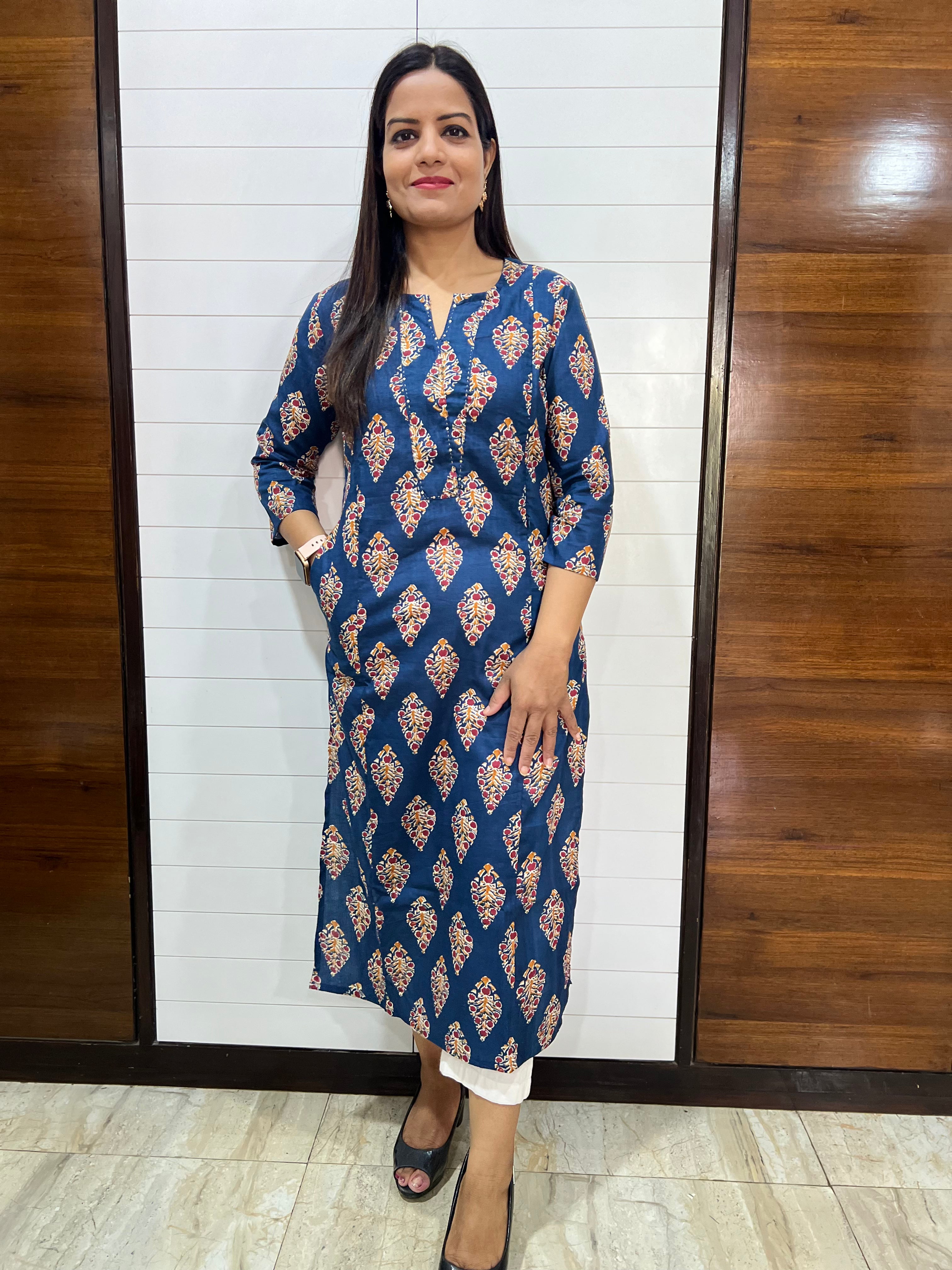 Mumzhug Blue Jaipuri Print Pure Cotton Feeding Kurta