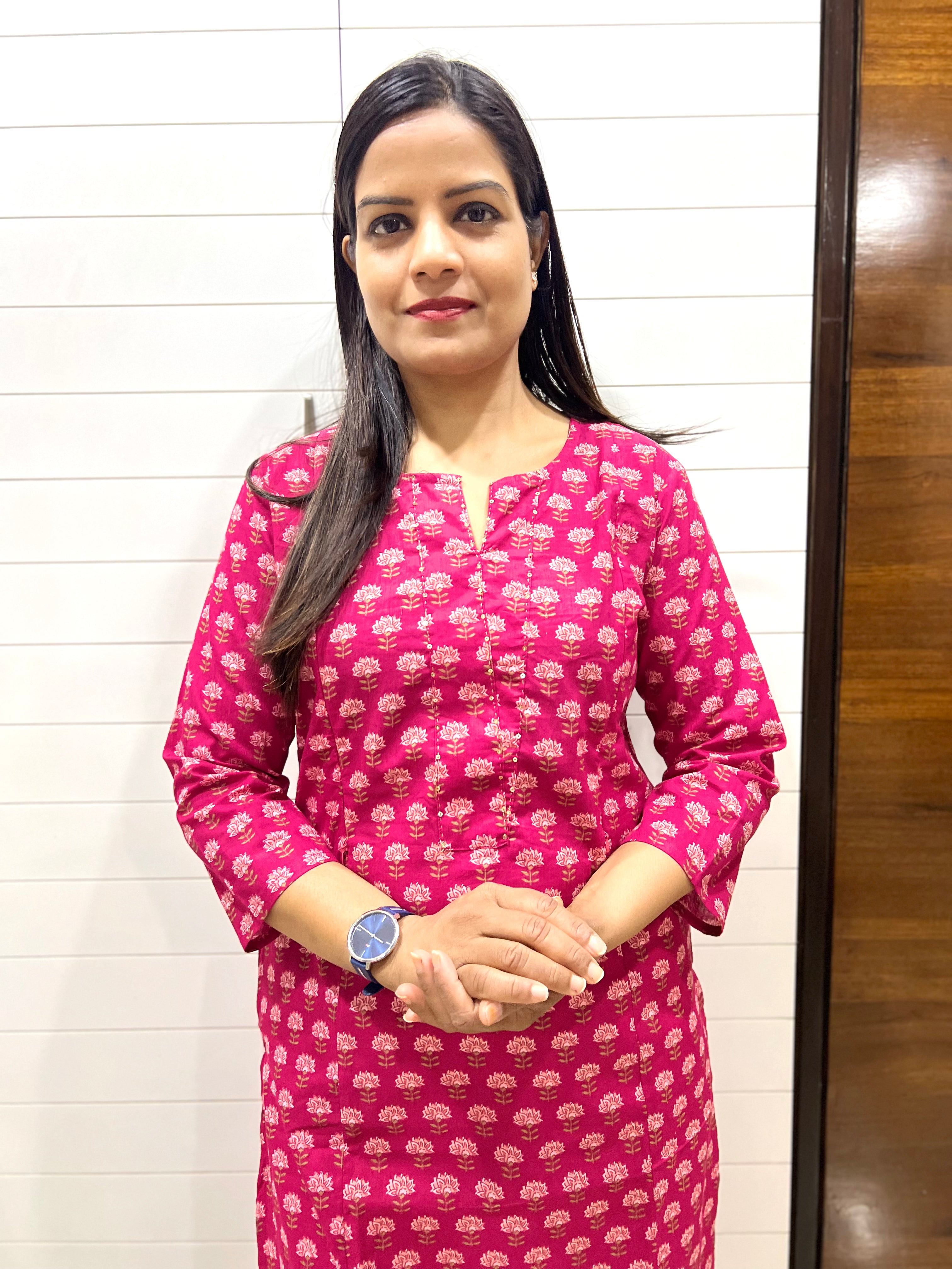 Mumzhug Pure Cotton Fuchsia Colored Feeding Kurta