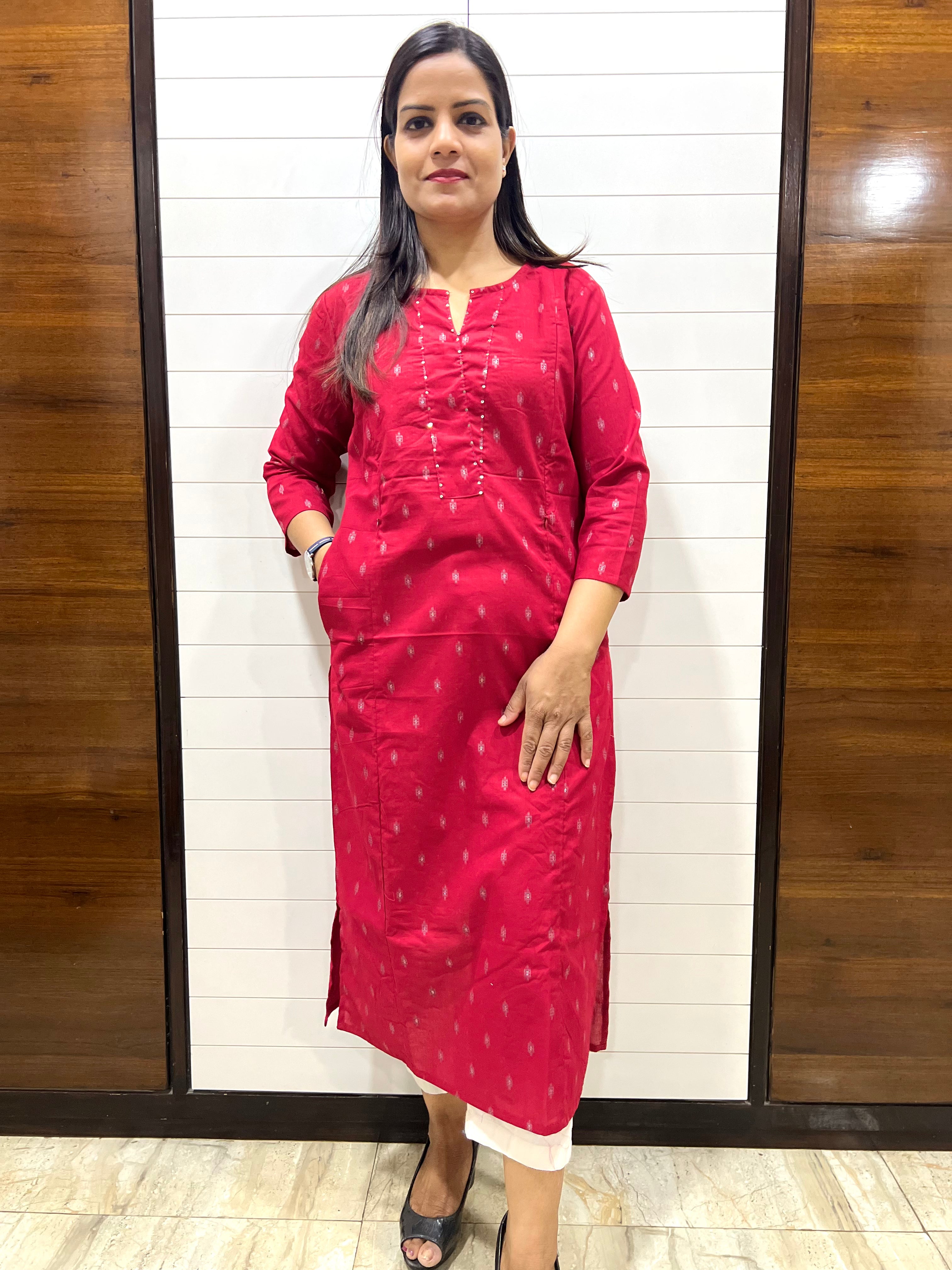 Mumzhug Red Colored Pure Cotton Feeding Kurta