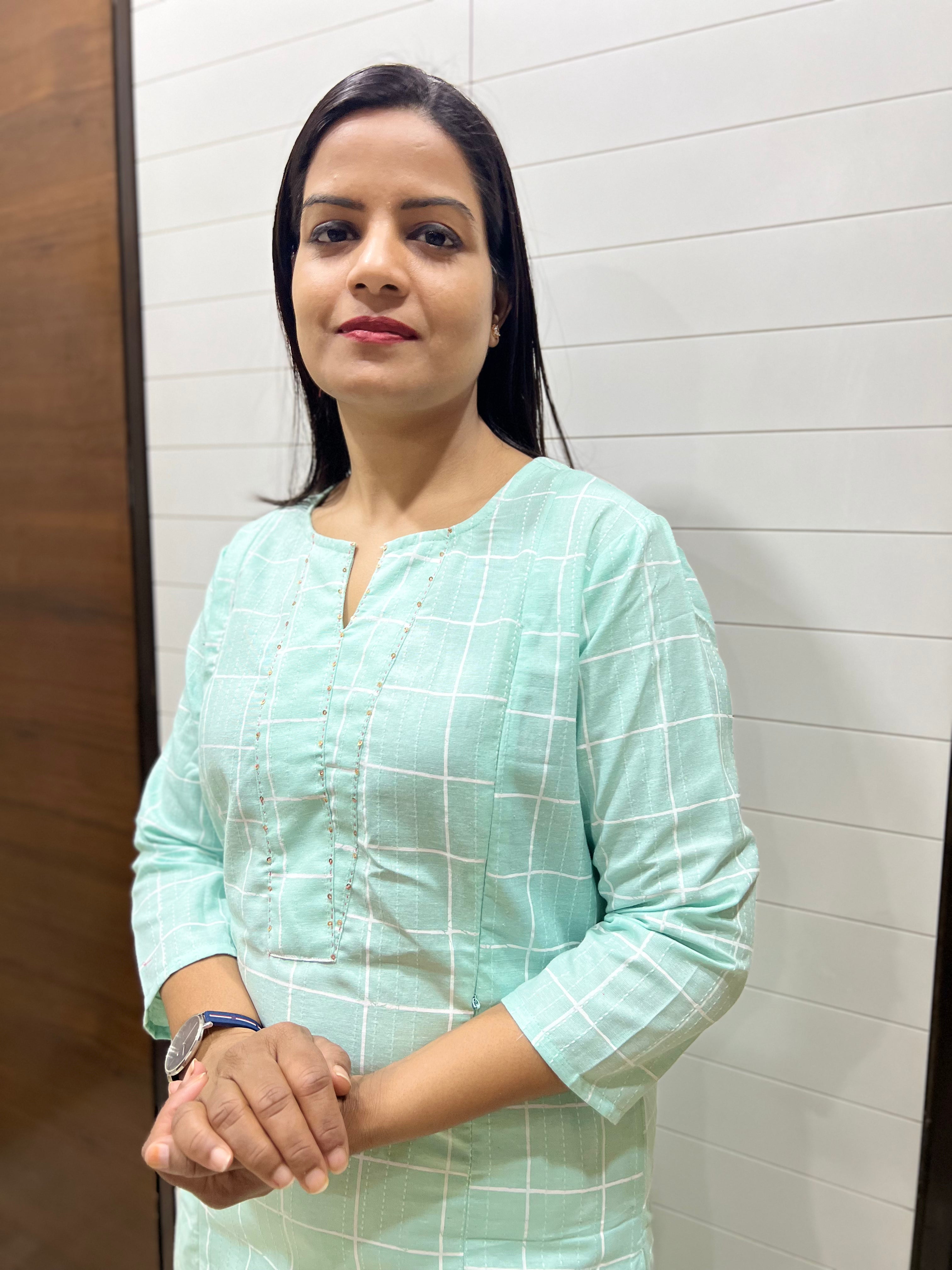 Mumzhug Cotton Yarn Dyed Feeding Kurta