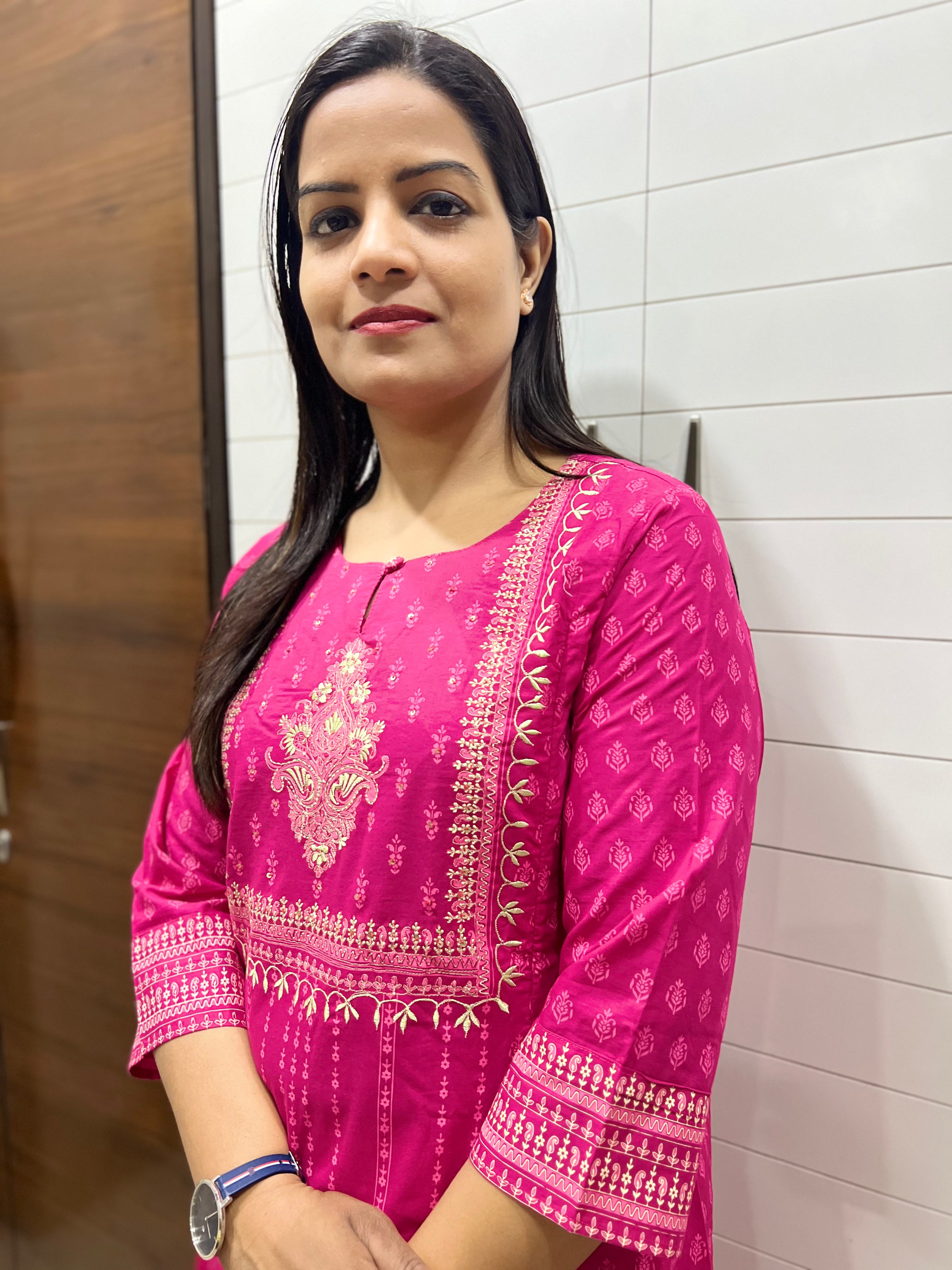 Mumzhug Pure Cotton Fuchsia Embroidered Feeding Kurta