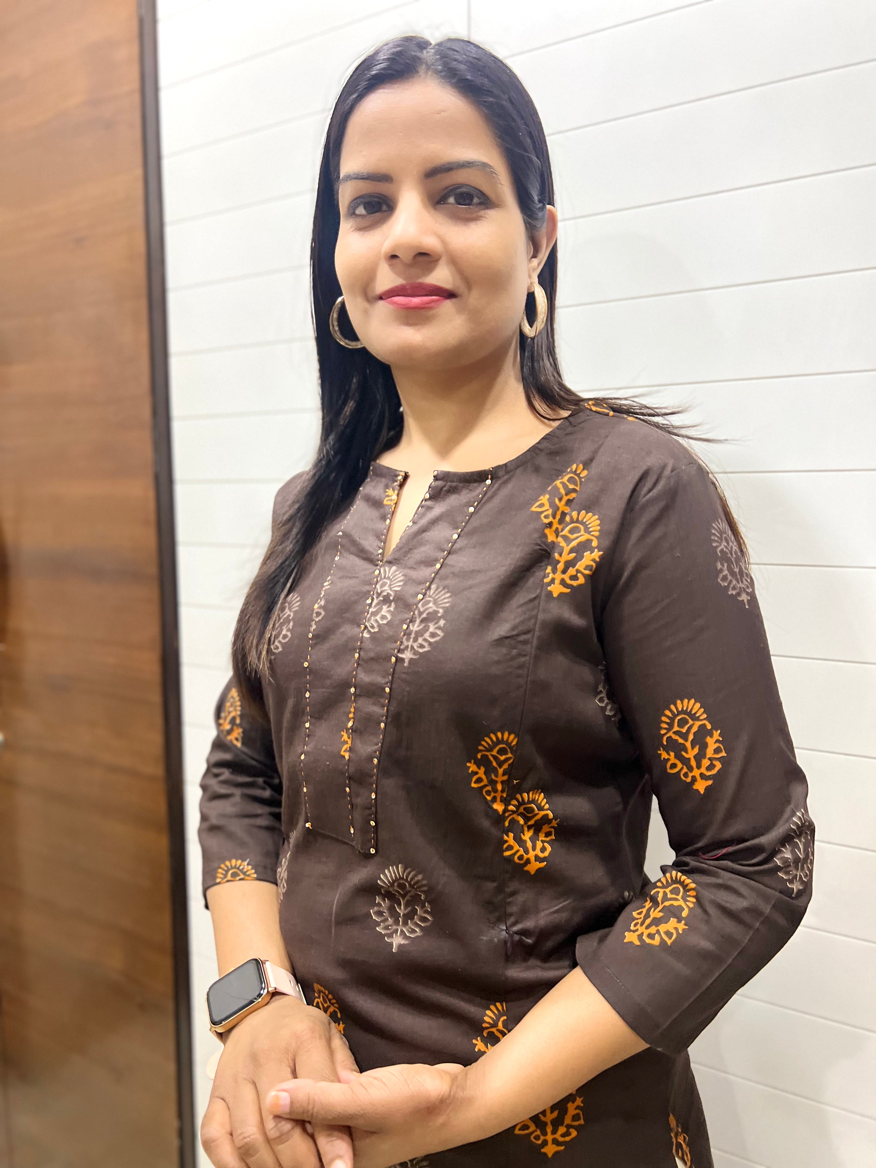 Mumzhug Pure Cotton Jaipuri Print Feeding Kurta