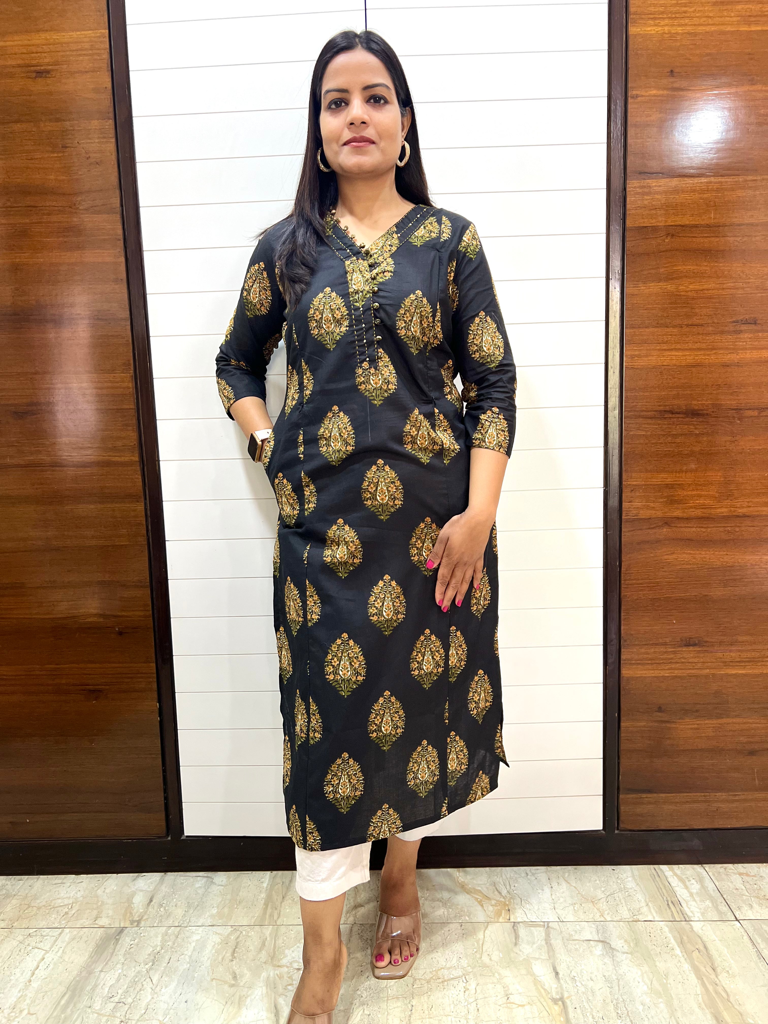 Mumzhug Black Pure Cotton Jaipuri Print Feeding Kurta