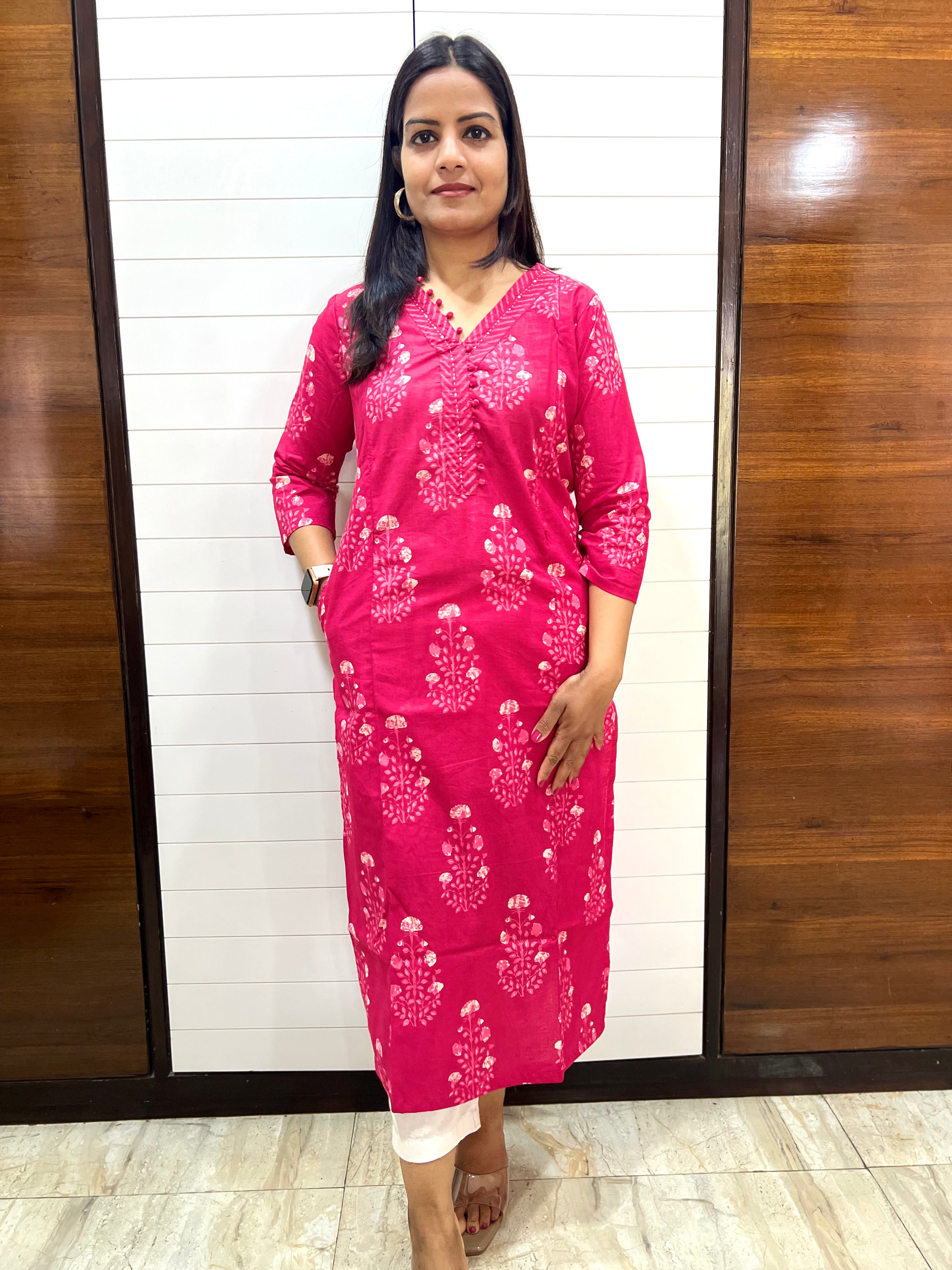 Mumzhug Fuchsia Pure Cotton Jaipuri Print Feeding Kurta