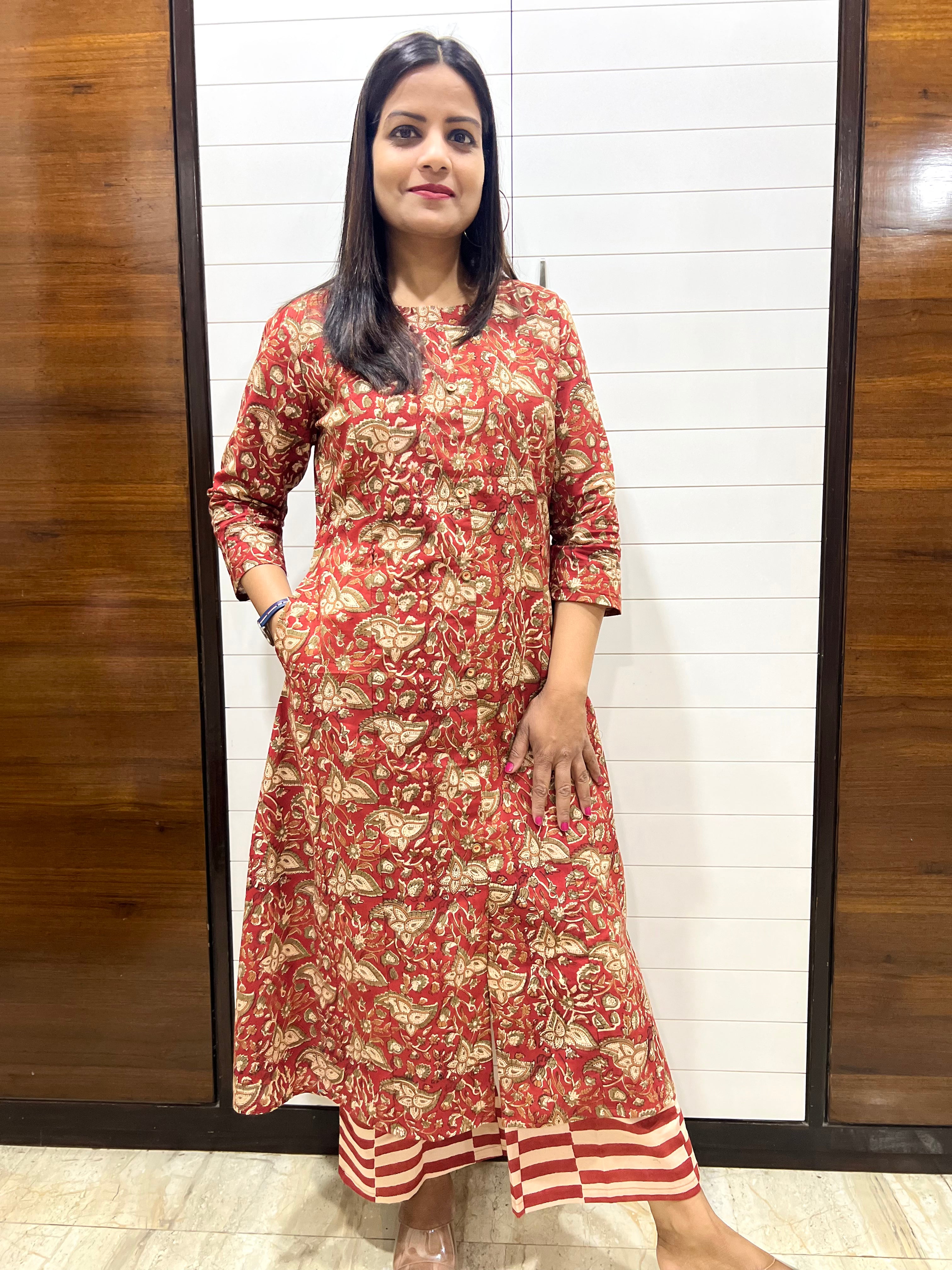 Mumzhug Pure Cotton Jaipuri Hand Block Print Feeding Cord Set with Side Pocket