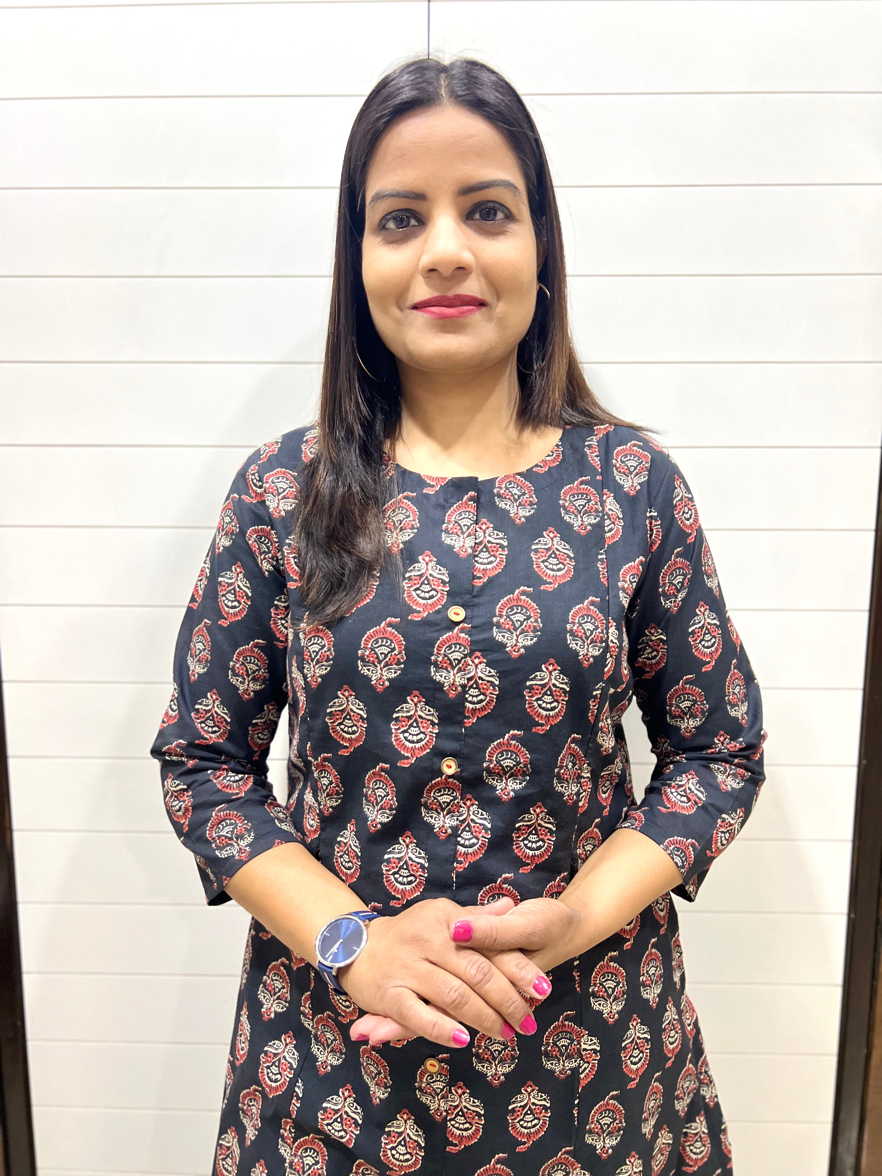 Mumzhug Pure Cotton Jaipur Hand Block Print Feeding Cord Set with Side Pocket